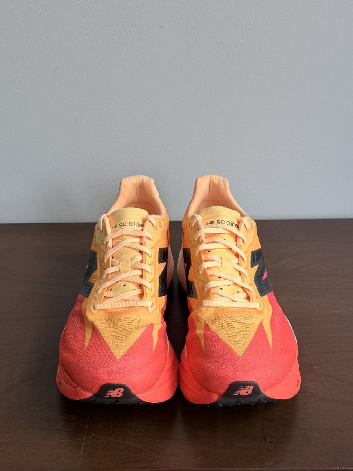 New Balance New Balance FuelCell SuperComp Elite v5 Size US 9.5 / EU 42-43 - 6 Thumbnail