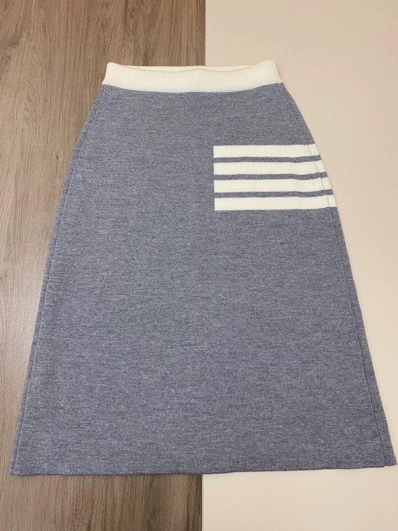 Thom Browne Thom Browne A woolen half-length skirt Size 25" / US 0 / IT 36 - 1 Thumbnail