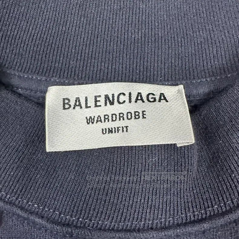 Balenciaga Balenciaga Manchester United Logo Embroidered Hoodie Sweat Size US XS / EU 42 / 0 - 4 Thumbnail