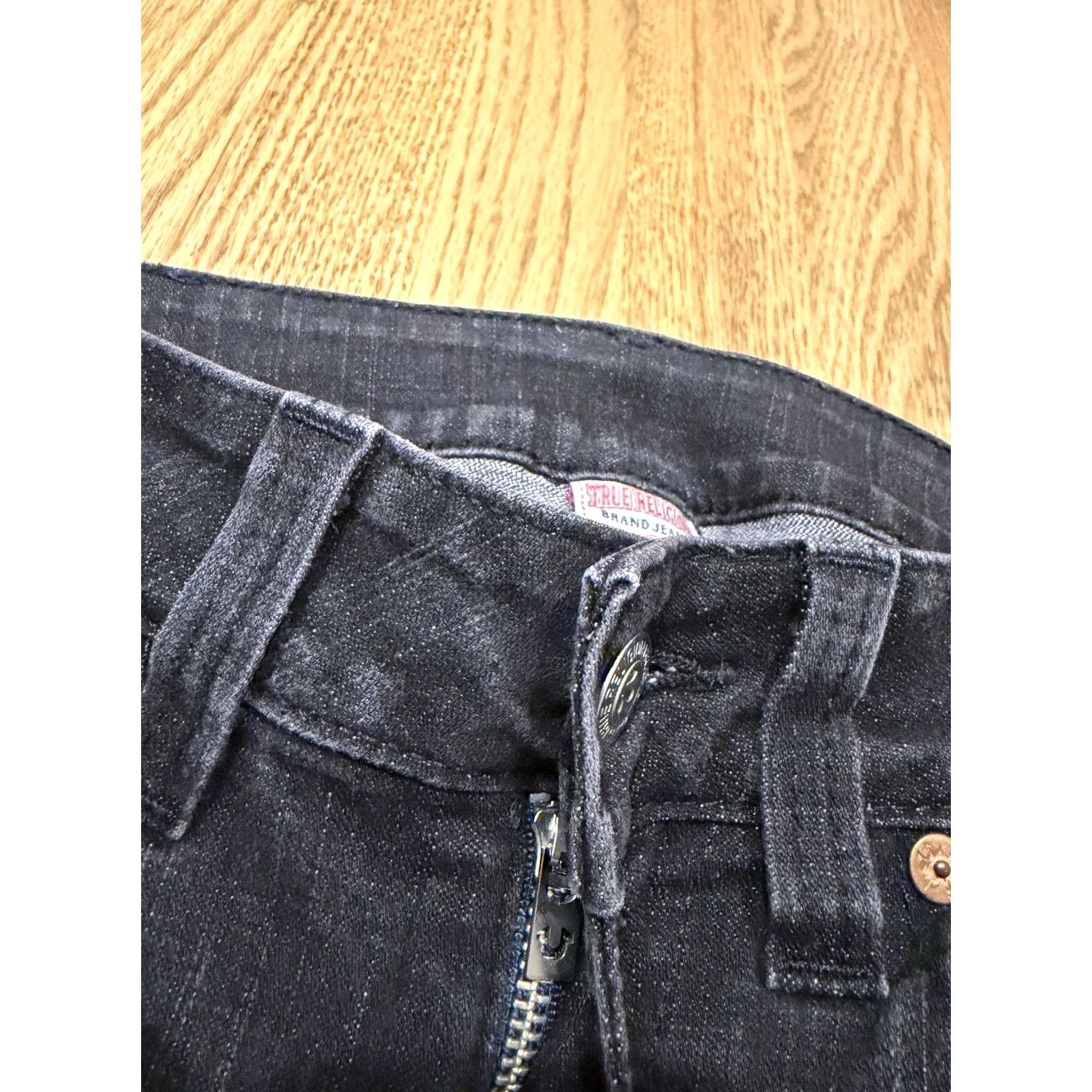 True Religion True Religion Hi-Rise Bootcut Jeans Women’s 28x28 Black Flap Pockets 5-Pocket Denim Stretch Regular Rise Mid Size 28 Inseam 28 in Size 28" / US 6 / IT 42 - 5 Thumbnail