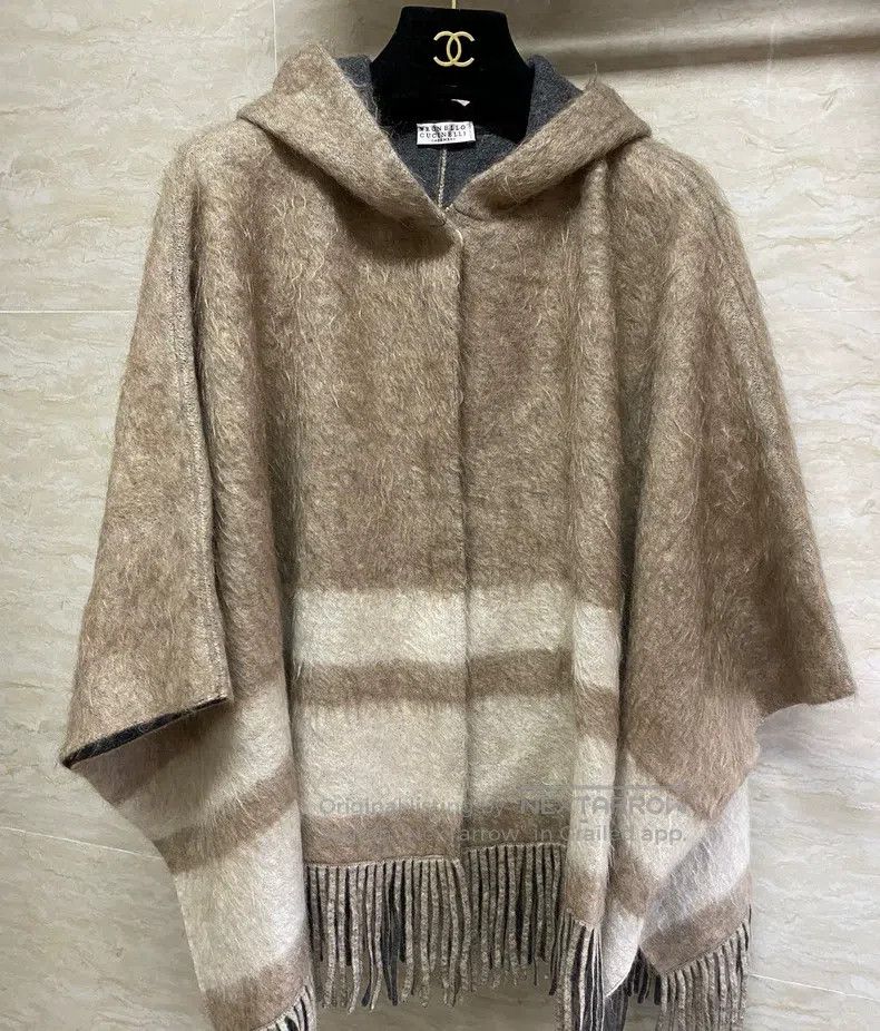 Brunello Cucinelli Brunello Cucinelli Cape Size S / US 4 / IT 40 - 1 Thumbnail