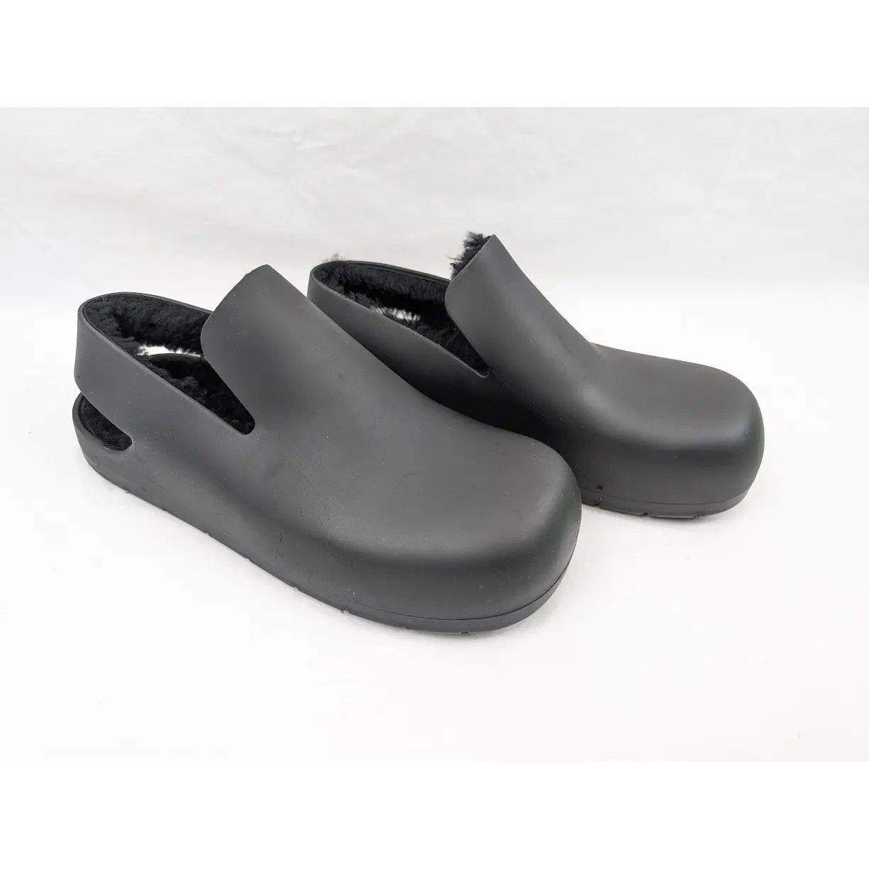 Bottega Veneta o1rshd1 Cozy Matt Rubber Sole Puddle Sandal in Black Size US 11 / EU 44 - 12 Thumbnail