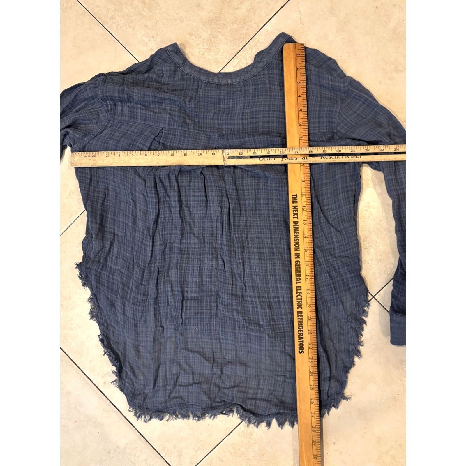 Free People VINTAGE Free People Shirt Plaid Boho Long Sleeve Lightweight Womens Small Frayed Hem Size S / US 4 / IT 40 - 7 Thumbnail