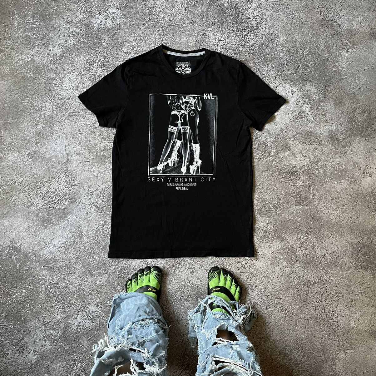 Vintage Vintage Y2K Graphic Tee Dark Aesthetic Underground Streetwea Size US M / EU 48-50 / 2 - 1 Thumbnail