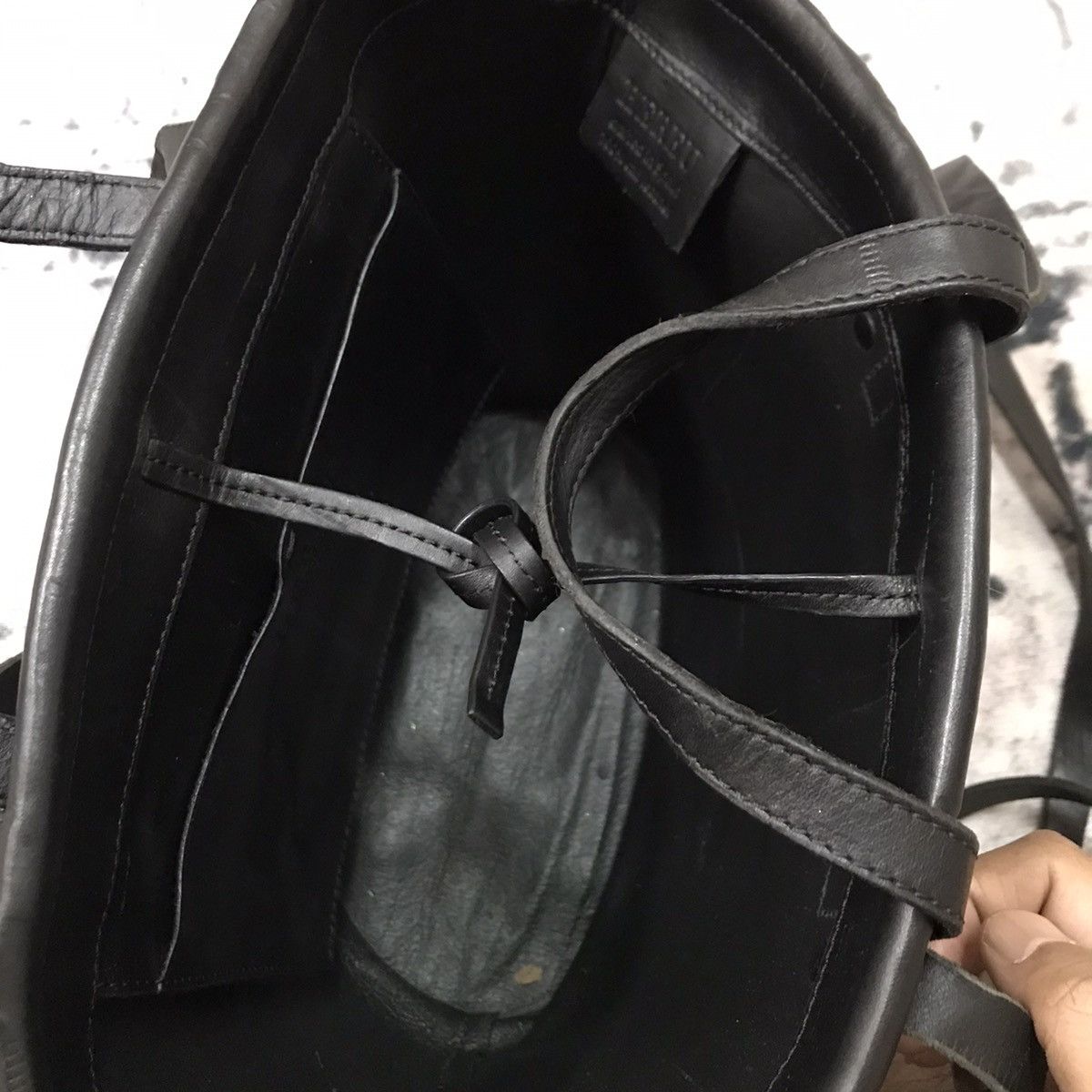 Designer × Hereu HEREU CRAFTED IN SPAIN BLACK LEATHER BUCKET TOTE BAG Size ONE SIZE - 9 Thumbnail