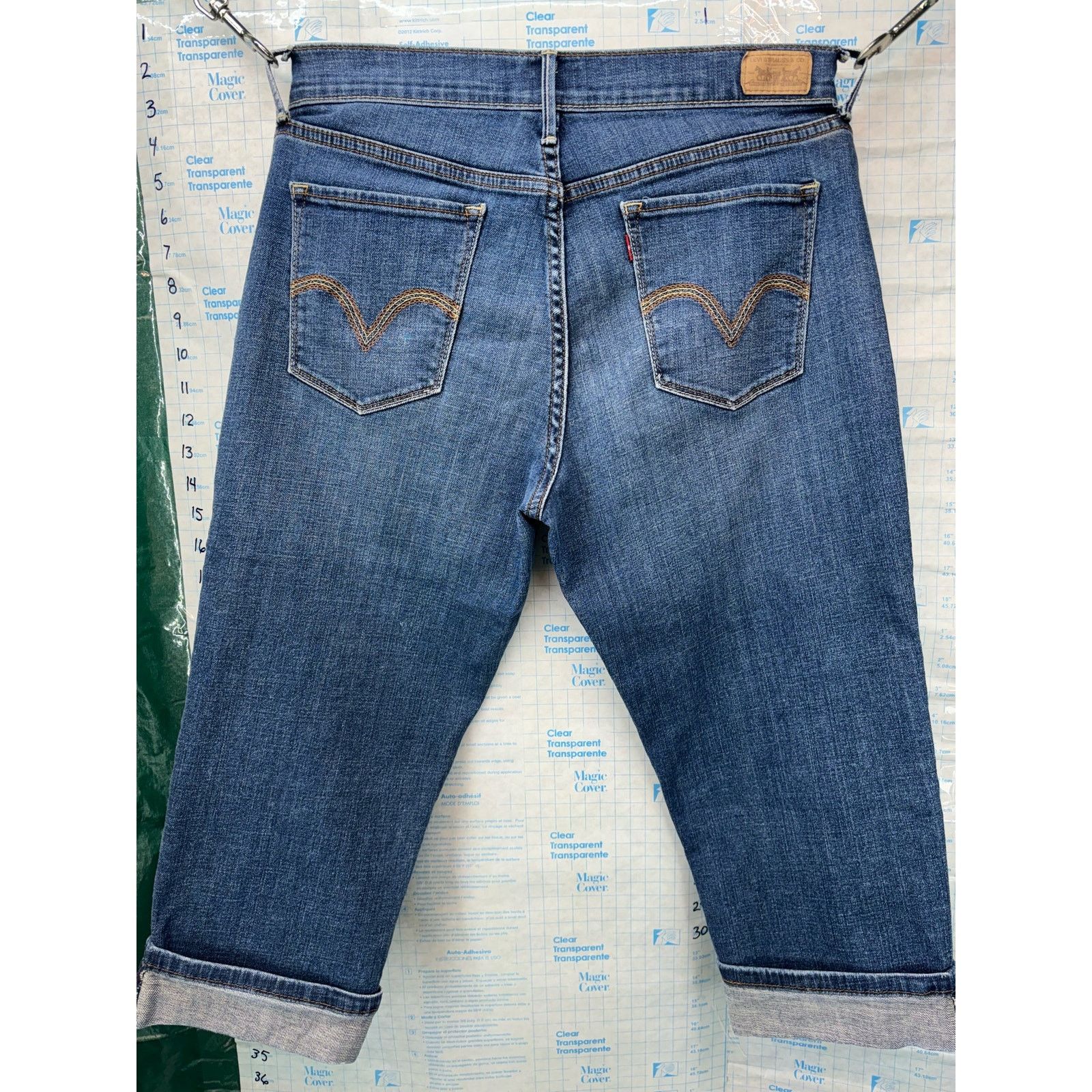 Levi's Levi 515 Size 8 Denim Jean Cuffed Capri Women’s Medium Wash Size 30" / US 8 / IT 44 - 6 Thumbnail