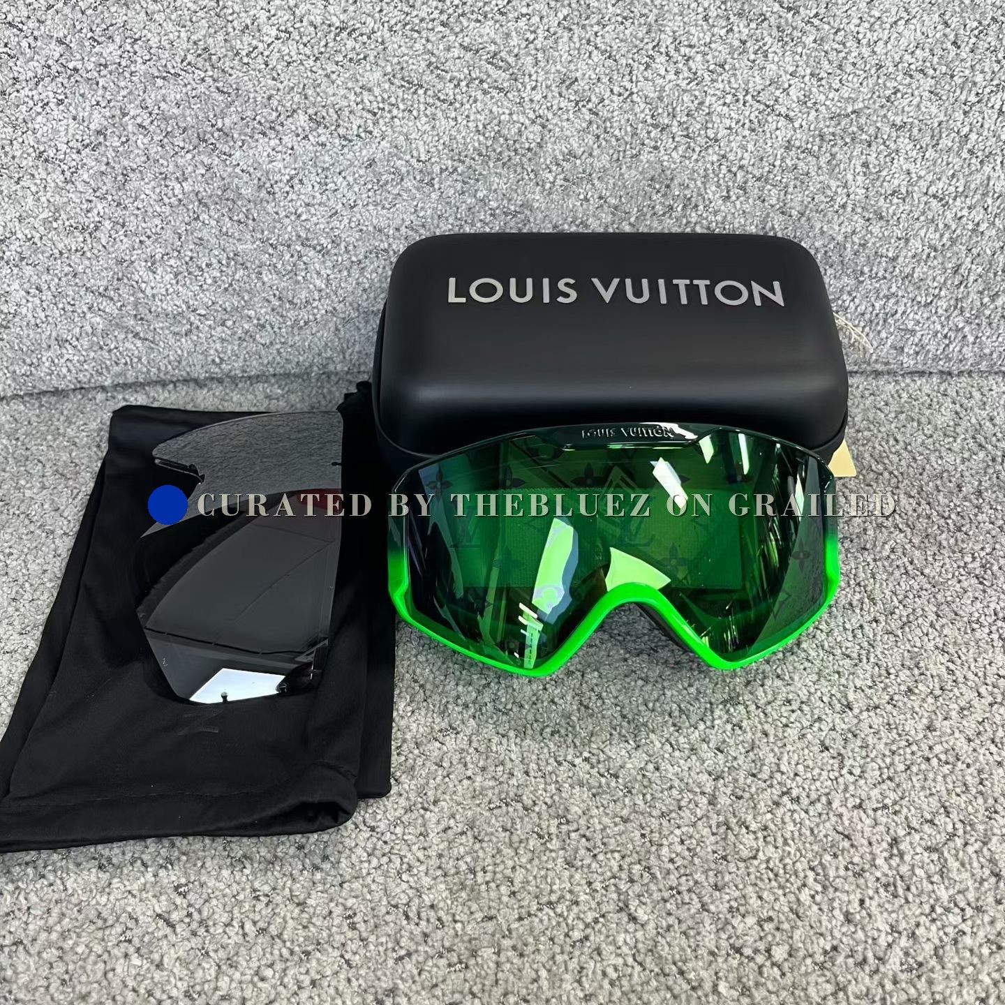 Louis Vuitton Louis Vuitton Green Ski Goggles Size ONE SIZE - 1 Thumbnail