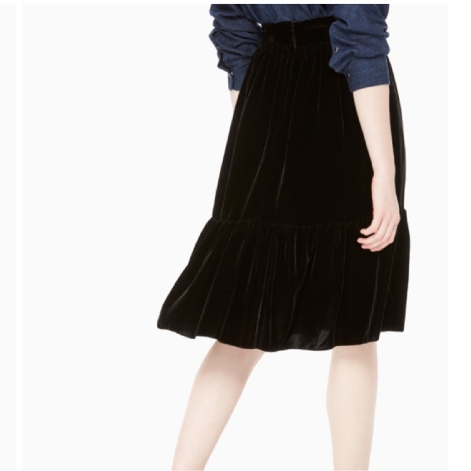 Kate Spade KATE SPADE Ruffle Front Silk Velvet Skirt Black Size 0 Size 25" / US 0 / IT 36 - 2 Thumbnail