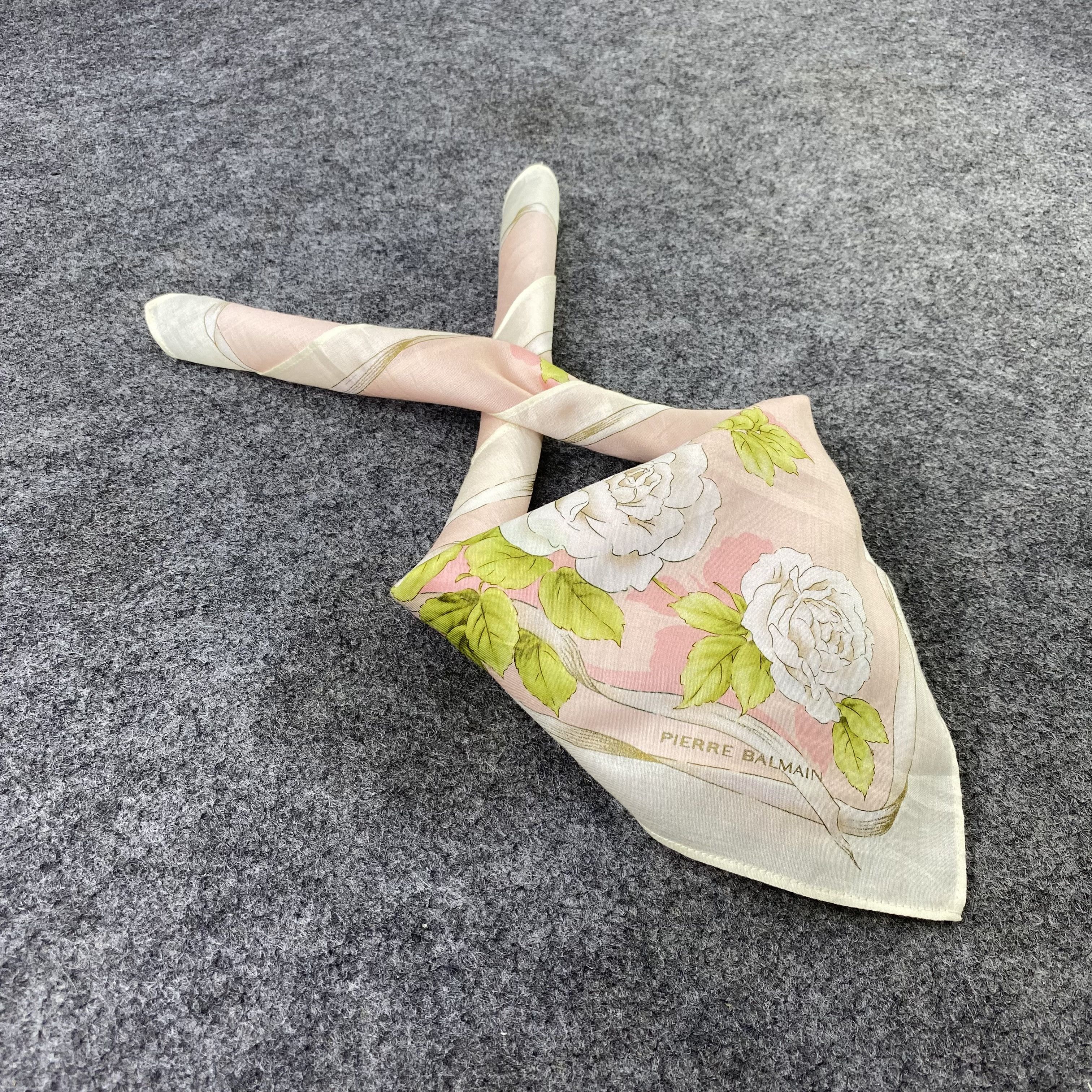 Pierre Balmain Pierre Balmain Handkerchief / Bandana / Neckerchief-B1045 Size ONE SIZE - 1 Thumbnail