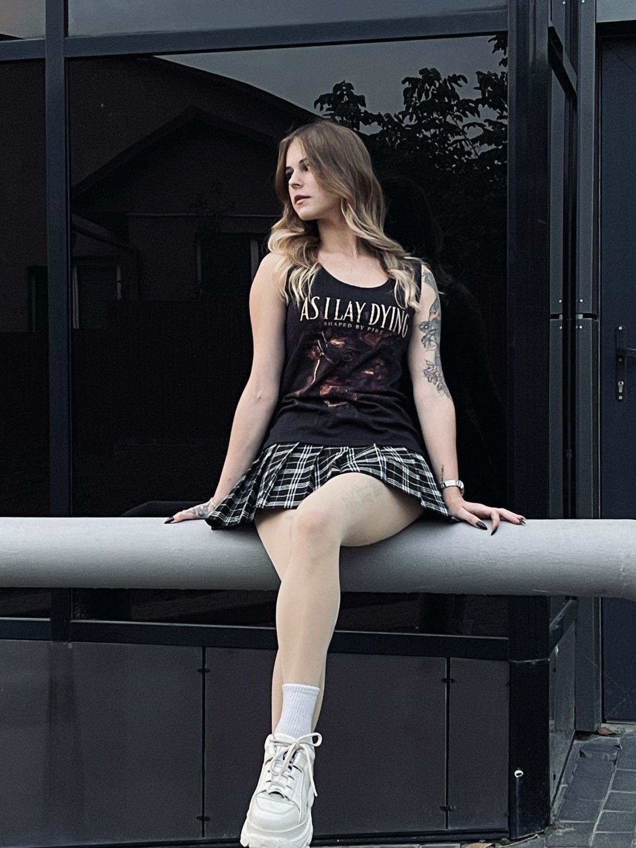 Band Tees As I Lay Dying "Shaped by Fire" Womens Black Tank Top Size M Size M / US 6-8 / IT 42-44 - 1 Thumbnail