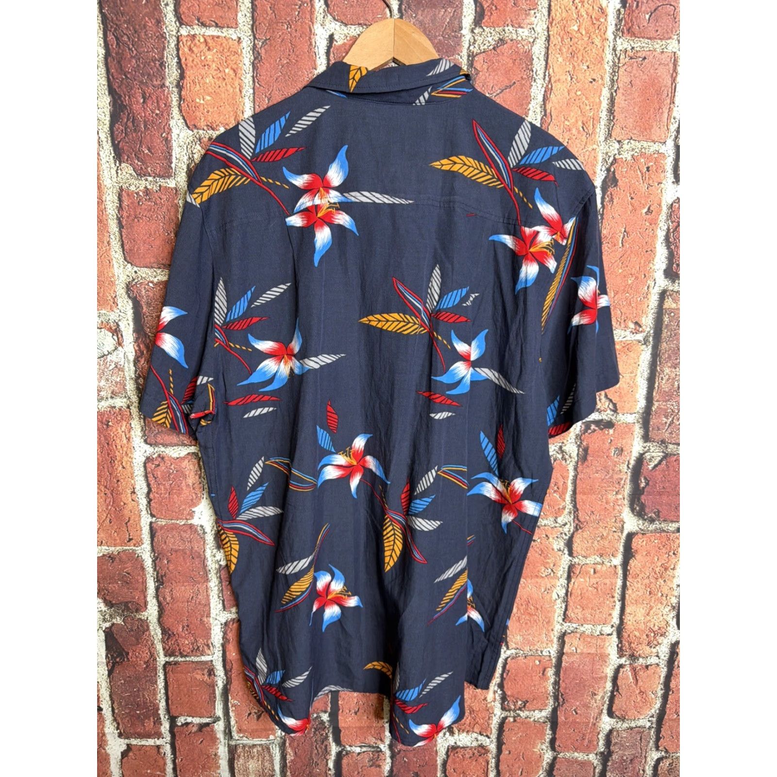O'Neill O'Neill Shirt 2XL Blue Floral Hawaiian Short Sleeve Button-Up Casual Vintage No Size US XXL / EU 58 / 5 - 3 Thumbnail