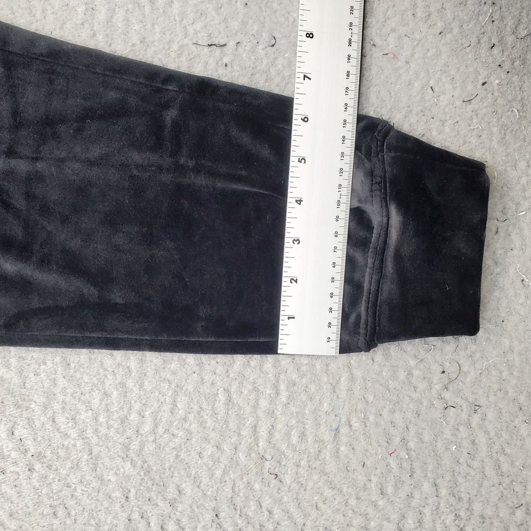 House of Harlow House Of Harlow 1960 Velour Pants Womens M Black Fleece Lined Tapered Leg Shirt/Pants Size 32" / US 10 / IT 46 - 6 Thumbnail