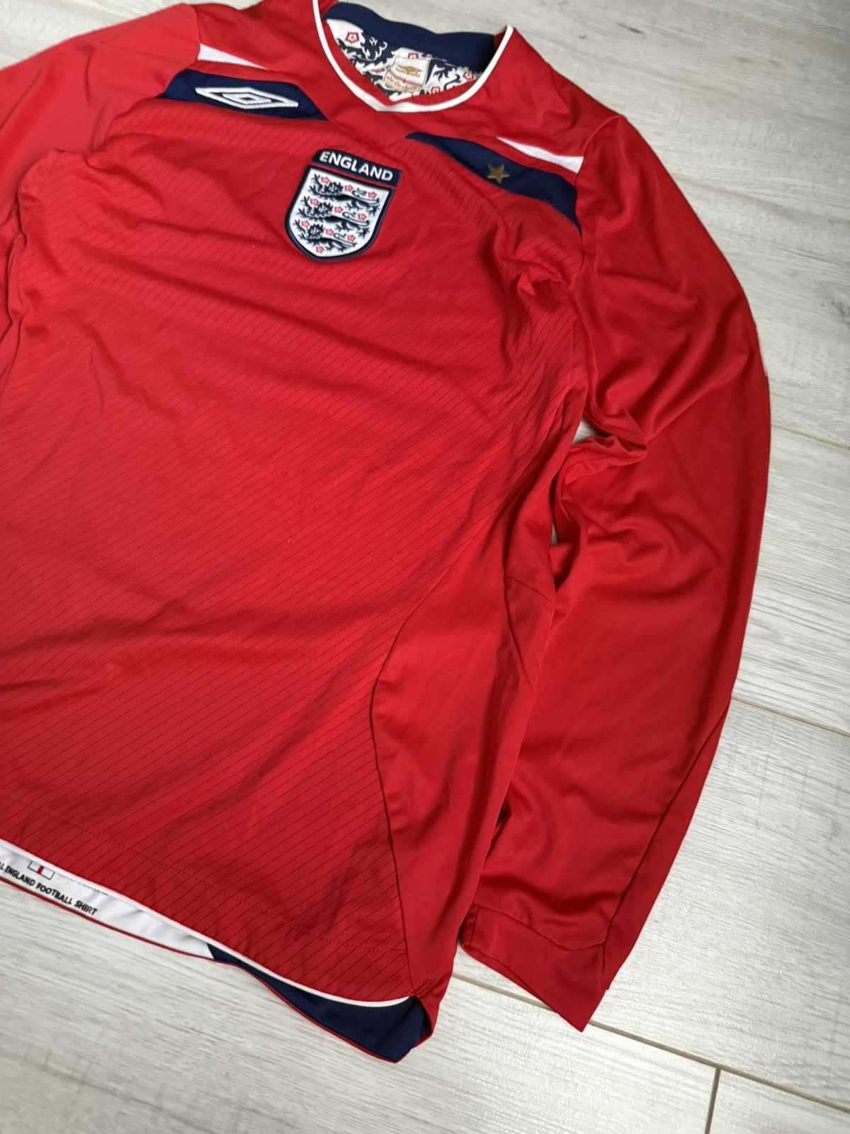 Umbro Vintage Umbro soccer jersey England 2008 shirt long sleeve Size US S / EU 44-46 / 1 - 2 Thumbnail