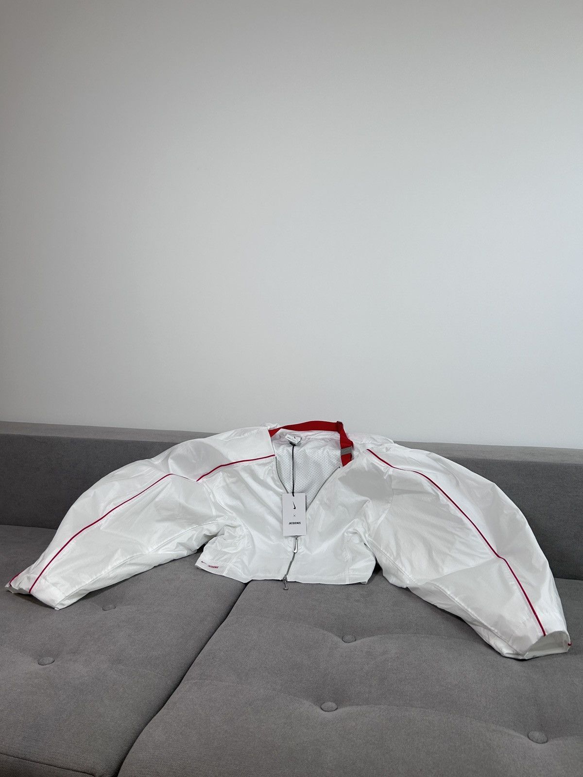 Other SS 24 Nike x Jacquemus Nylon Woman’s tracksuit Size S / US 4 / IT 40 - 19 Thumbnail