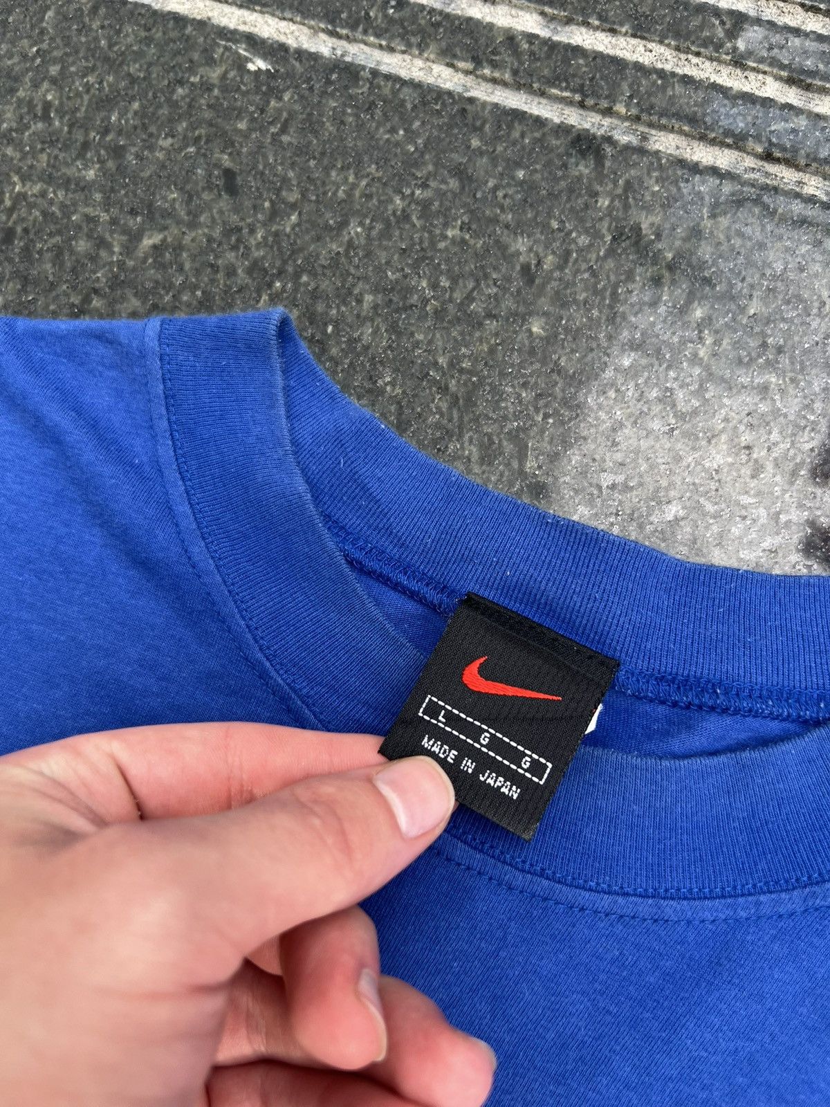 Nike × Vintage 90s Nike Swoosh Vintage Y2K Basic Blank Japanese Tee T-Shirt Size US L / EU 52-54 / 3 - 5 Thumbnail