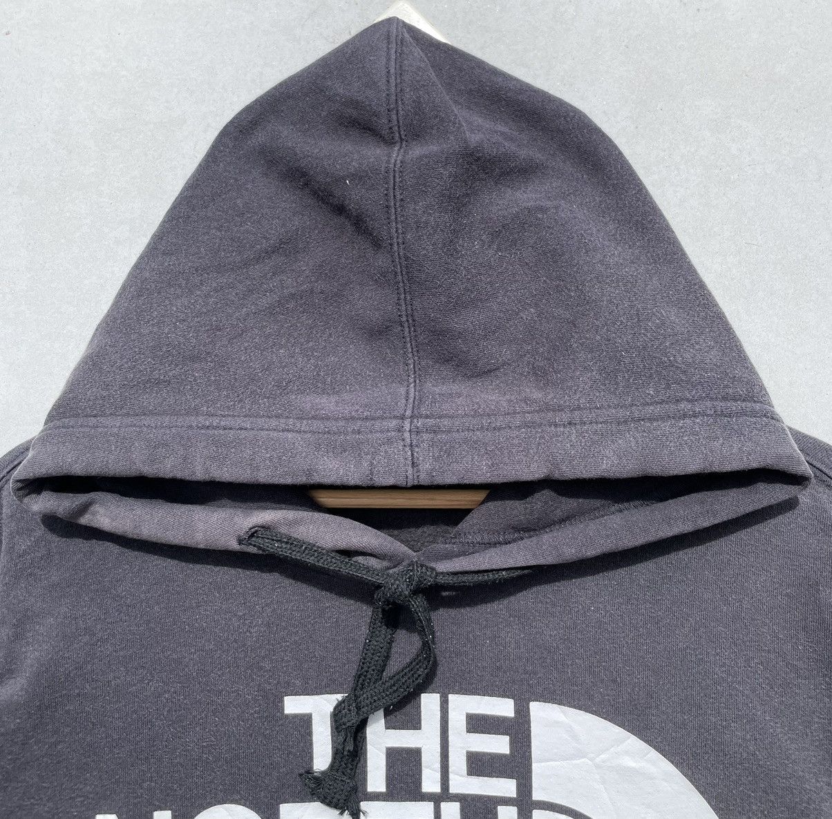 The North Face 🔥Accept Binding Offer🔥 The North Face Big Logo Hoodies Size US XL / EU 56 / 4 - 5 Thumbnail