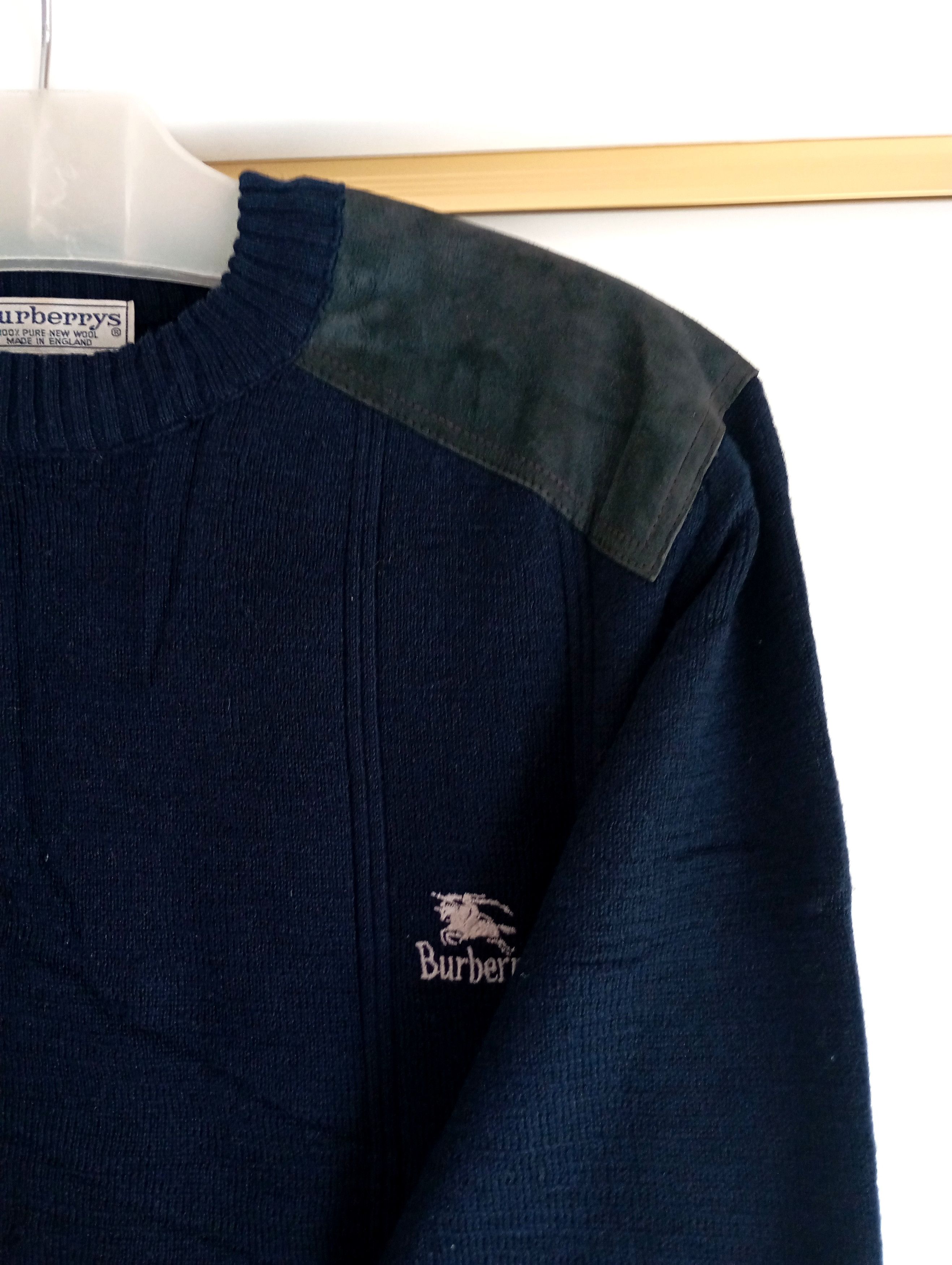 Burberry Burberry Vintage sweater Wool knitted Logo leather elbows Size US XL / EU 56 / 4 - 9 Thumbnail