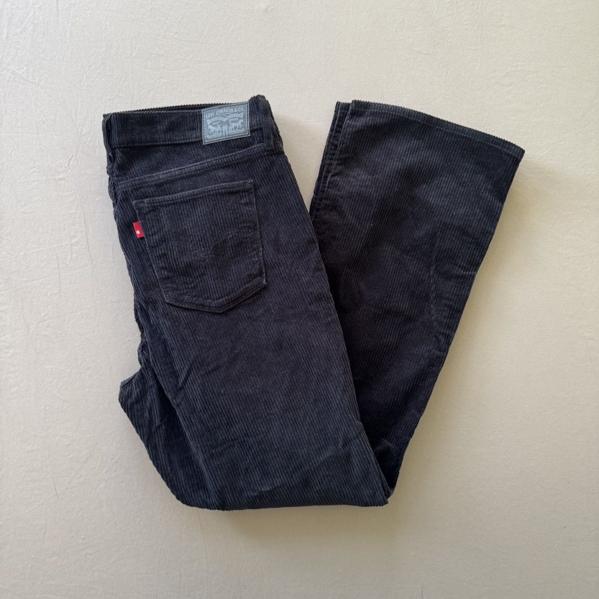 Levi's Levi’s 315 SHAPING BOOTCUT CORDUROY JEANS Size 33" - 1 Thumbnail