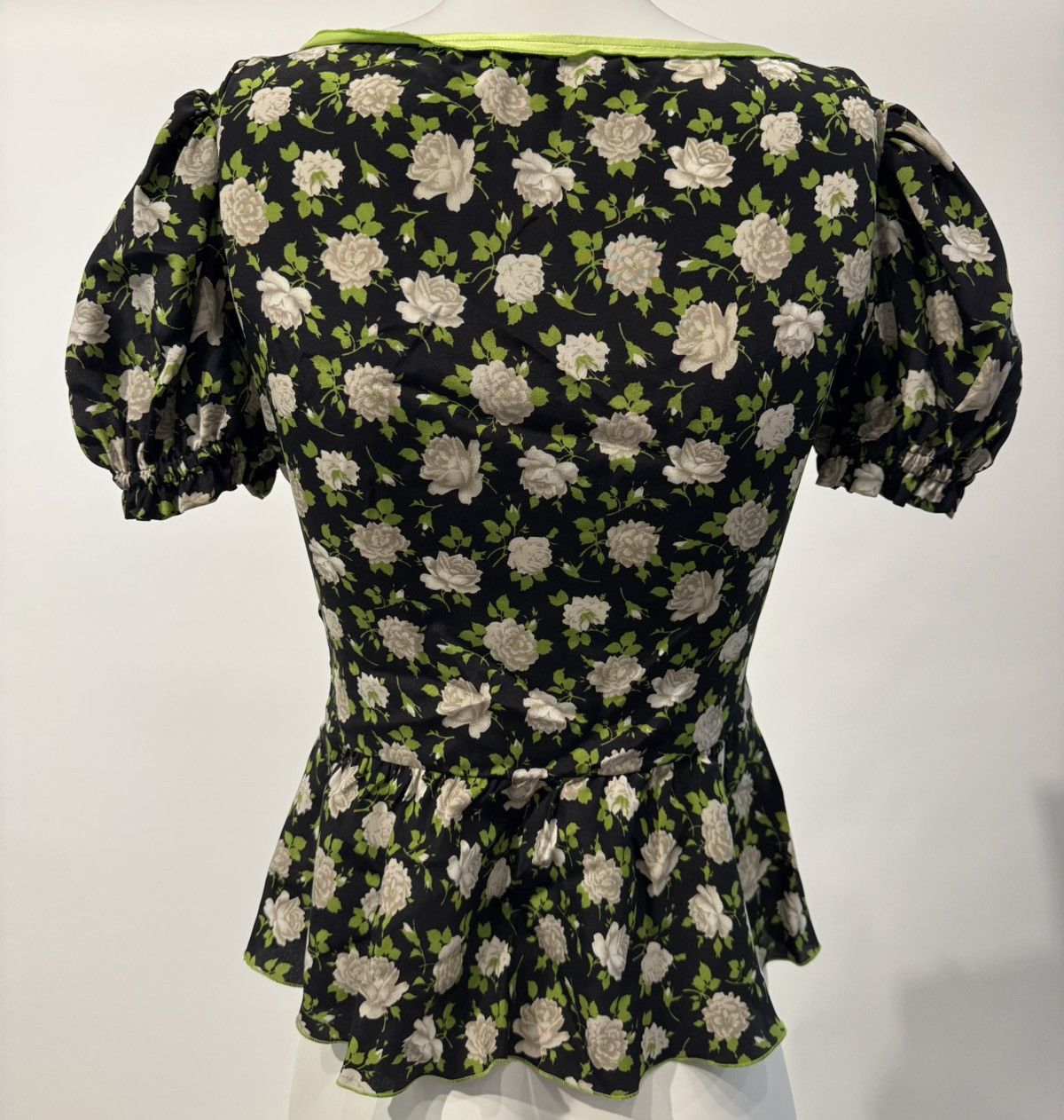 Dolce & Gabbana Top Dolce & Gabbana short sleeves Size S / US 4 / IT 40 - 8 Thumbnail
