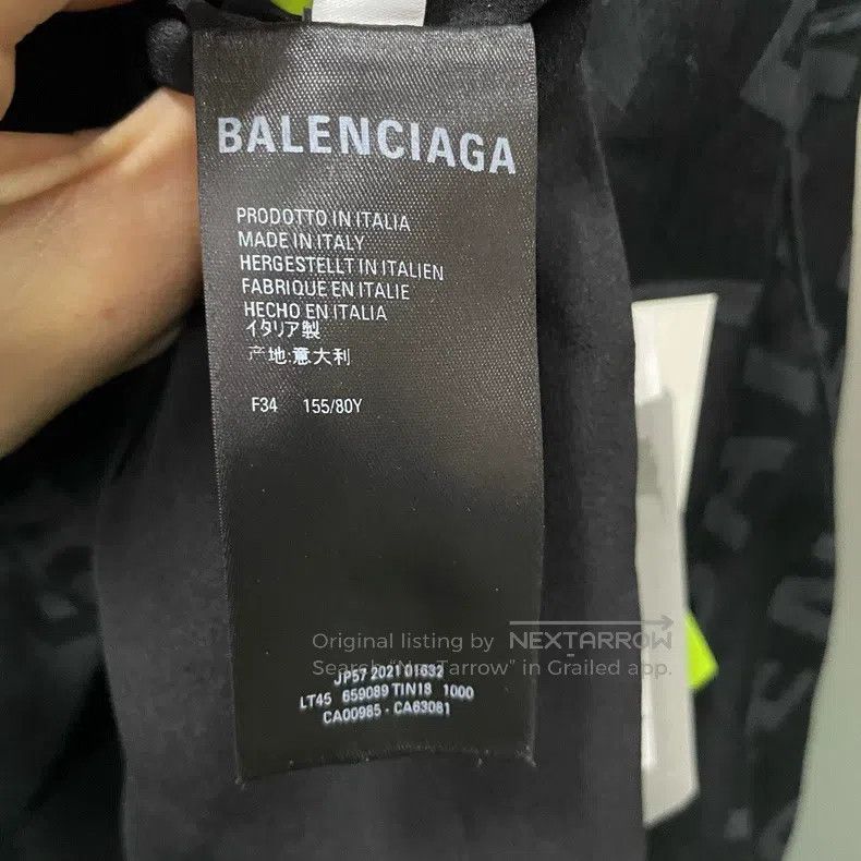 Balenciaga Balenciaga Fully Printed Letter Logo Jacket Size XXS / US 00 / IT 34 - 6 Thumbnail