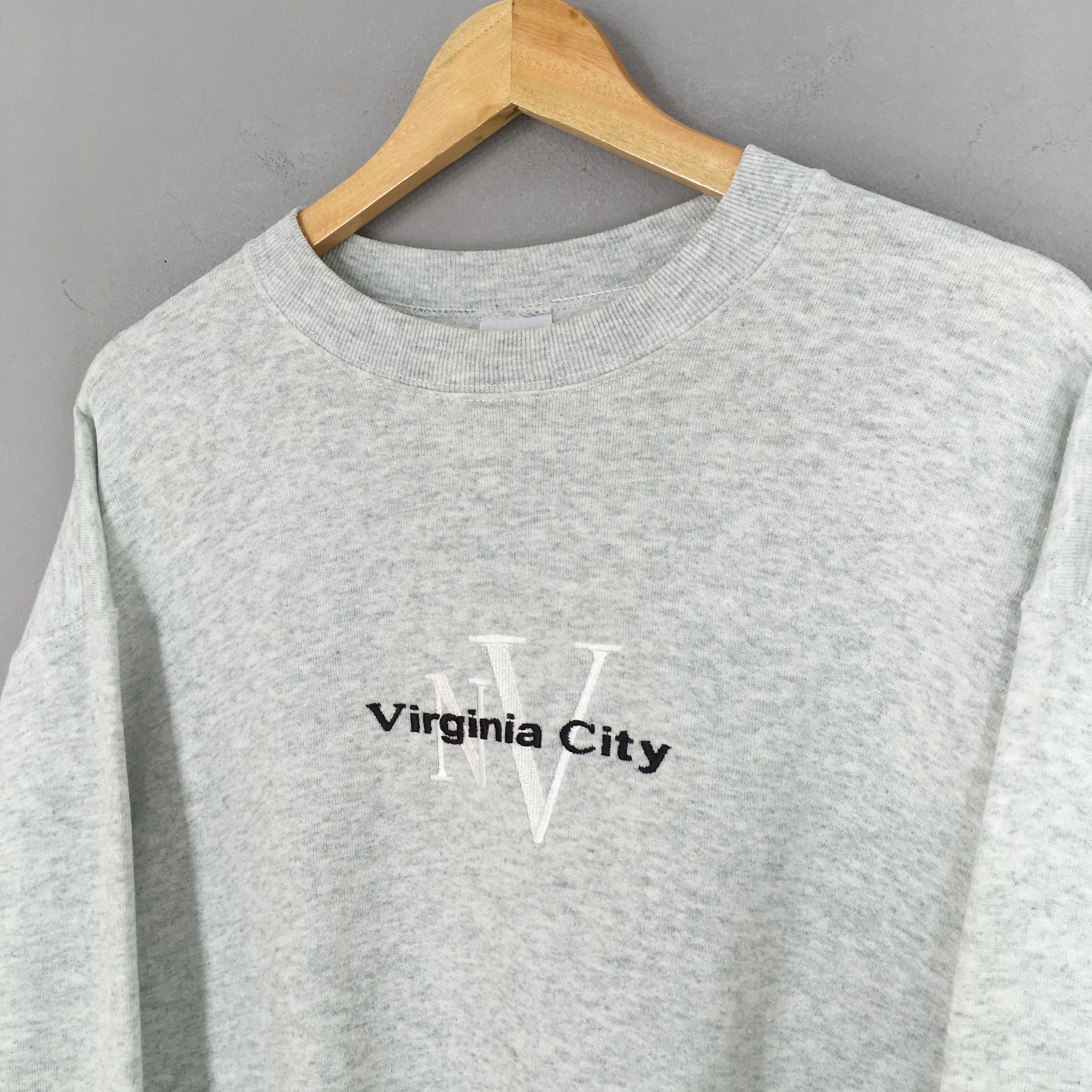 Fruit Of The Loom × Vintage Vintage 90s Virginia City Gray Sweatshirts Medium Size US M / EU 48-50 / 2 - 3 Thumbnail