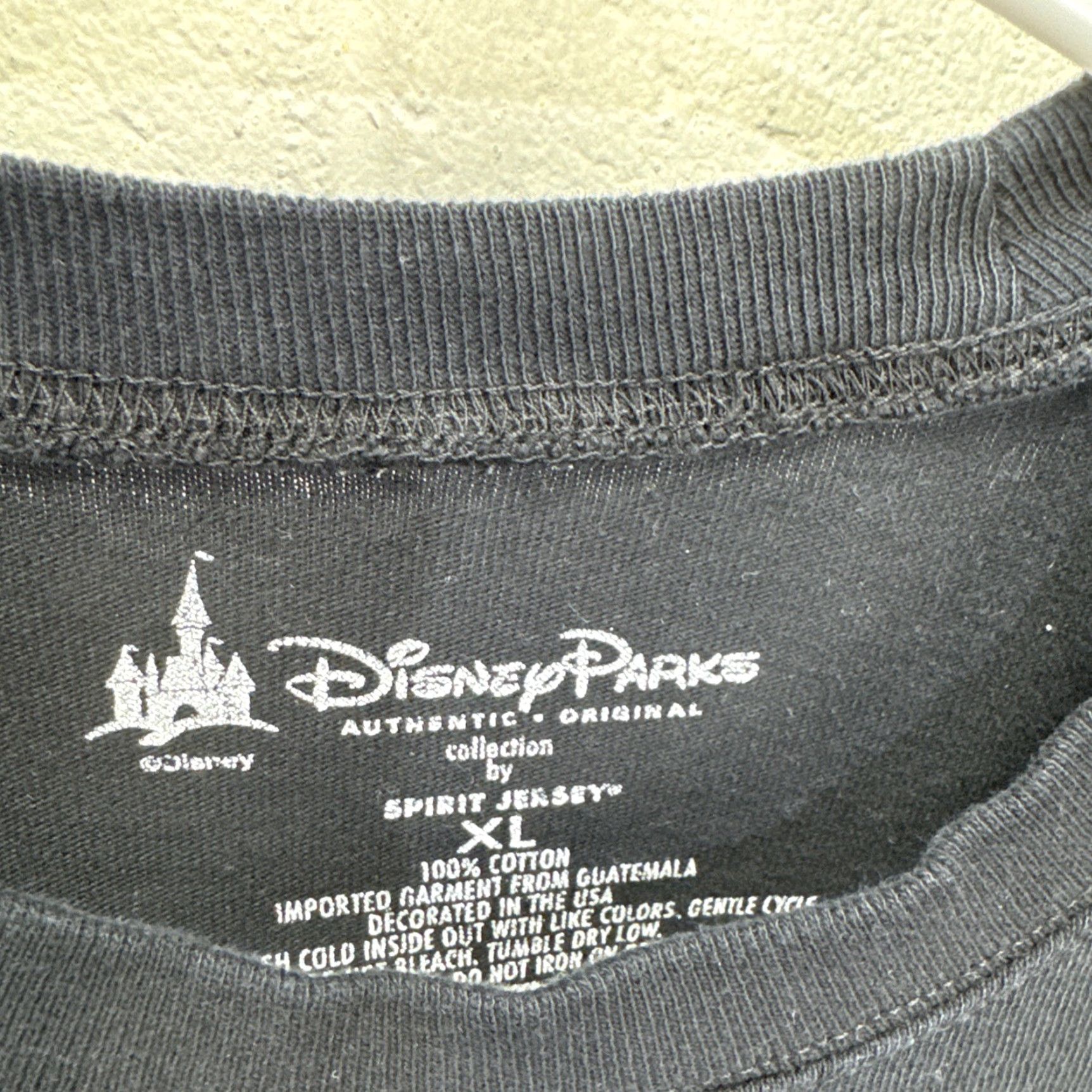 Disney VINTAGE Disney Parks Spirit Jersey Shirt Mens XL Walt Disney World Est 1971 Mickey Mouse 70s Cartoon Disney Mens XL Black Size US XL / EU 56 / 4 - 3 Thumbnail