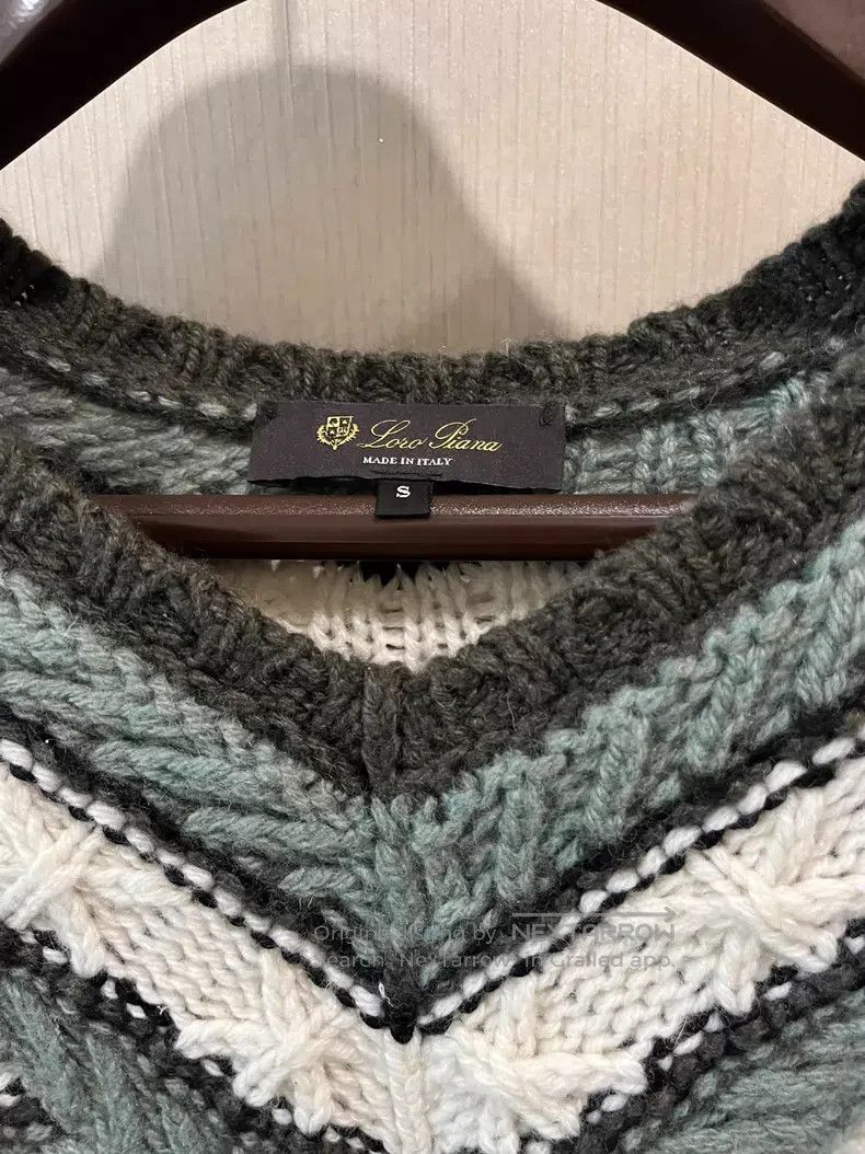 Loro Piana Loro Piana Cashmere V-neck Sweater Size S / US 4 / IT 40 - 3 Thumbnail