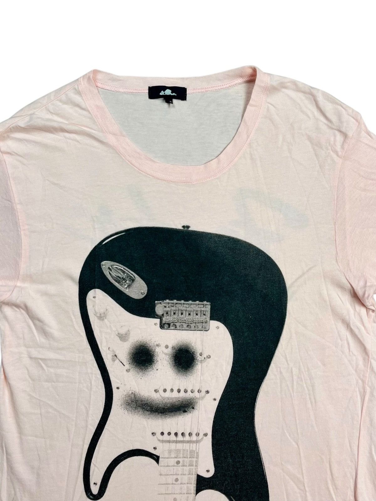 Beauty Beast 2000s Lad Musician x Fender - Guitar Face Pink Tee Size US M / EU 48-50 / 2 - 3 Thumbnail