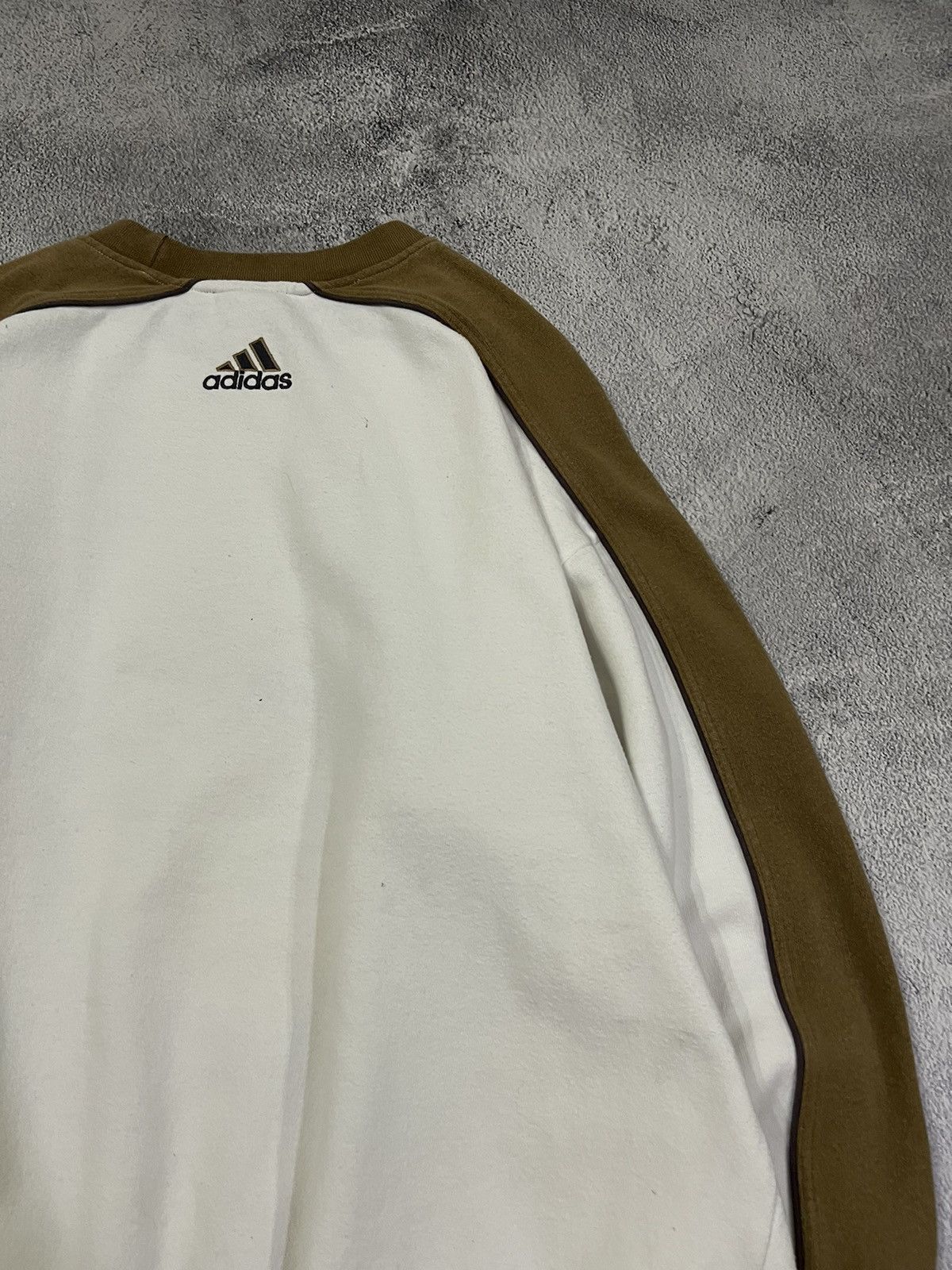 Adidas × Vintage Vintage Y2k Adidas🤍 3D Spellout Big Logo Sweatshirt 90’s Size US XL / EU 56 / 4 - 12 Thumbnail