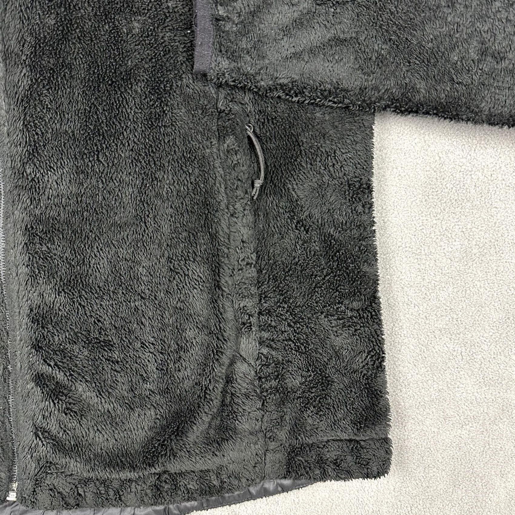 The North Face The North Face Jacket Womens Medium Black Osito 2 Fleece Full Zip High Pile Size M / US 6-8 / IT 42-44 - 6 Thumbnail