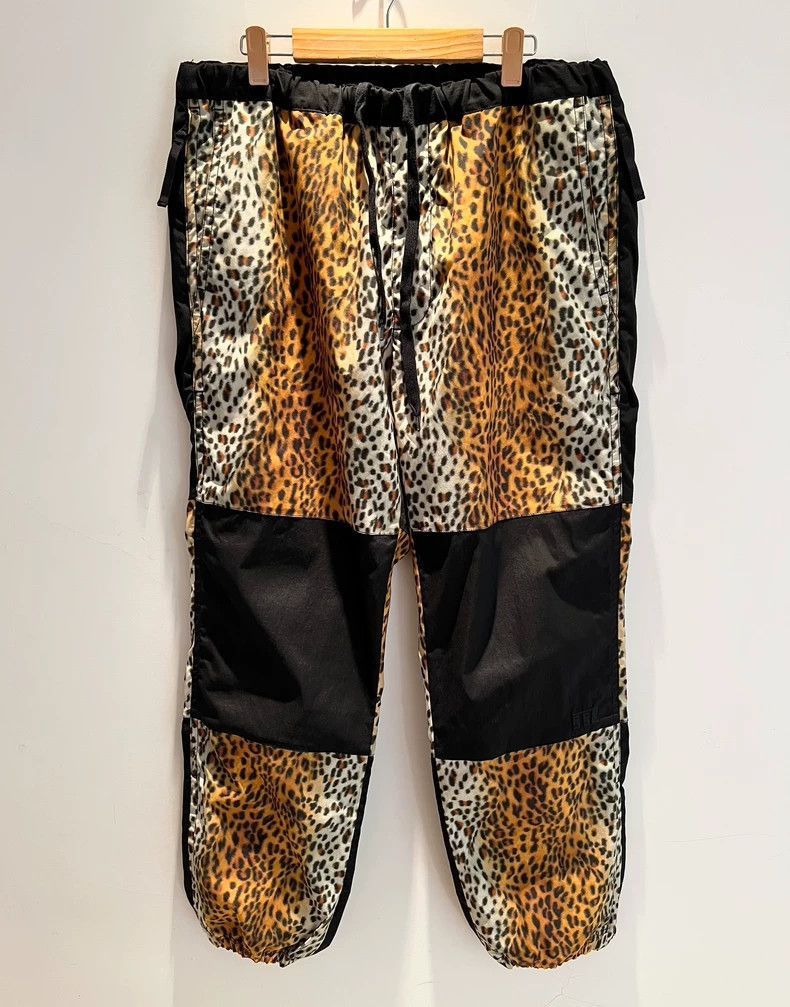 Sacai Leopard Print Functional Casual Pants- Size US 34 / EU 50 - 2 Thumbnail