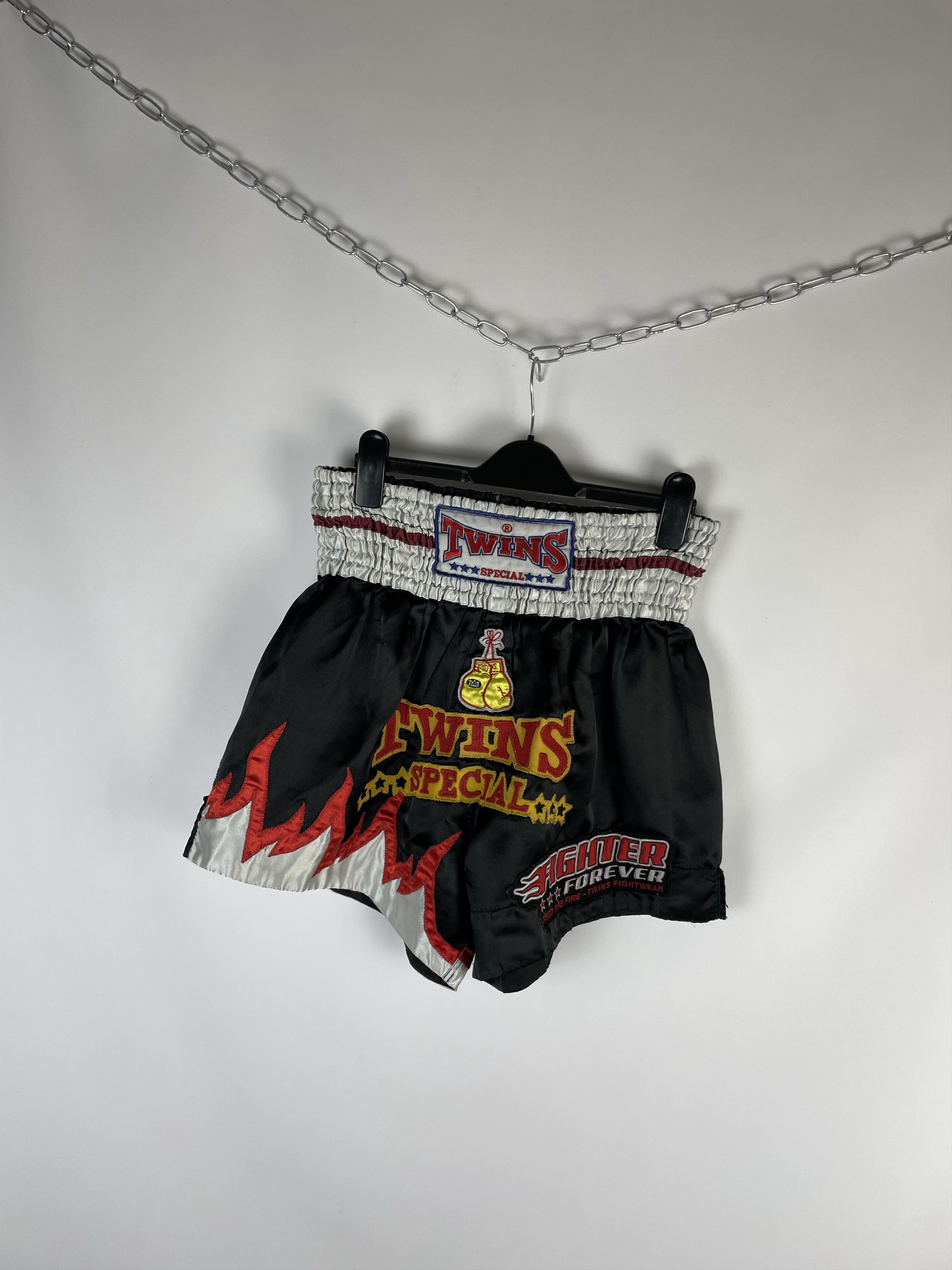 Twins Muay Thai Boxing Vintage Shorts Big Logo Size US 36 / EU 52 - 2 Thumbnail