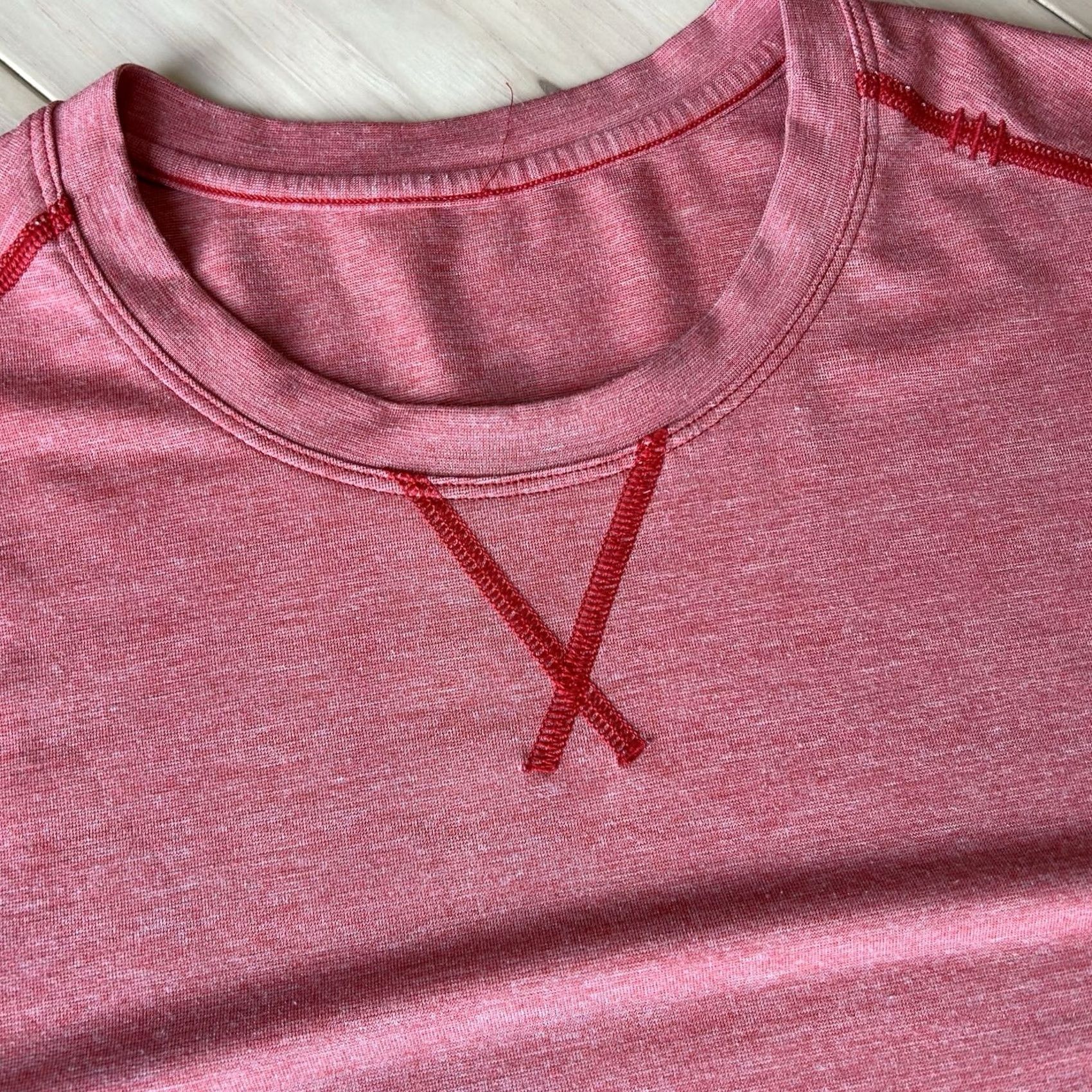 Lululemon Lululemon T.H.E. Crew Shirt Heathered Red Short Sleeve Men’s Small Shirt Athletic Activewear Casual Size US S / EU 44-46 / 1 - 3 Thumbnail