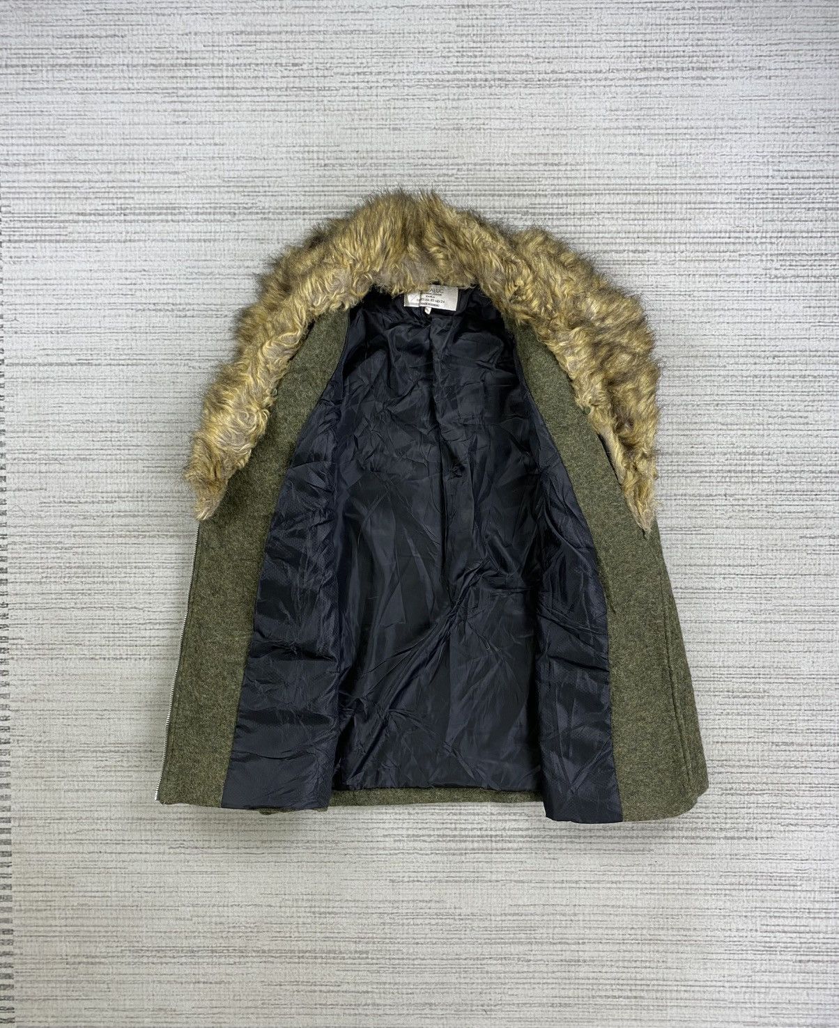 Japanese Brand × Vintage × Zara Vintage Trafaluc By Zara Faux Fur Wool Coat Jacket Size M / US 6-8 / IT 42-44 - 6 Thumbnail