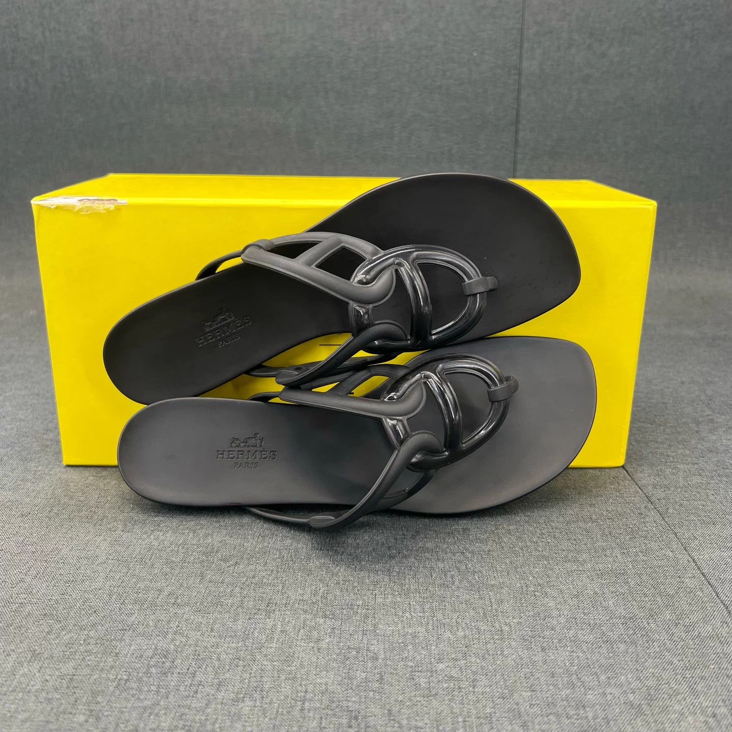 Hermes Hermes Egerie Black Slippers 38 Size US 7.5 / IT 37.5 - 7 Thumbnail