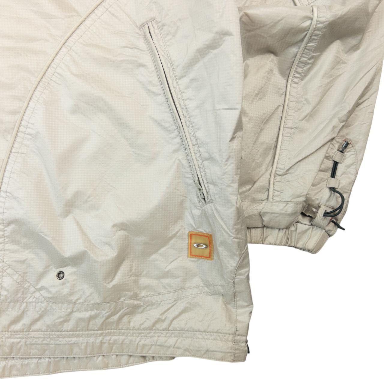 Oakley Vintage Oakley Lightweight Zip Up Jacket Size L Size US L / EU 52-54 / 3 - 6 Thumbnail