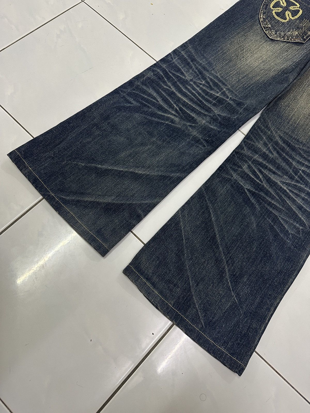 Japanese Brand × Vintage Cross Distressed Jeans Size US 33 - 6 Thumbnail