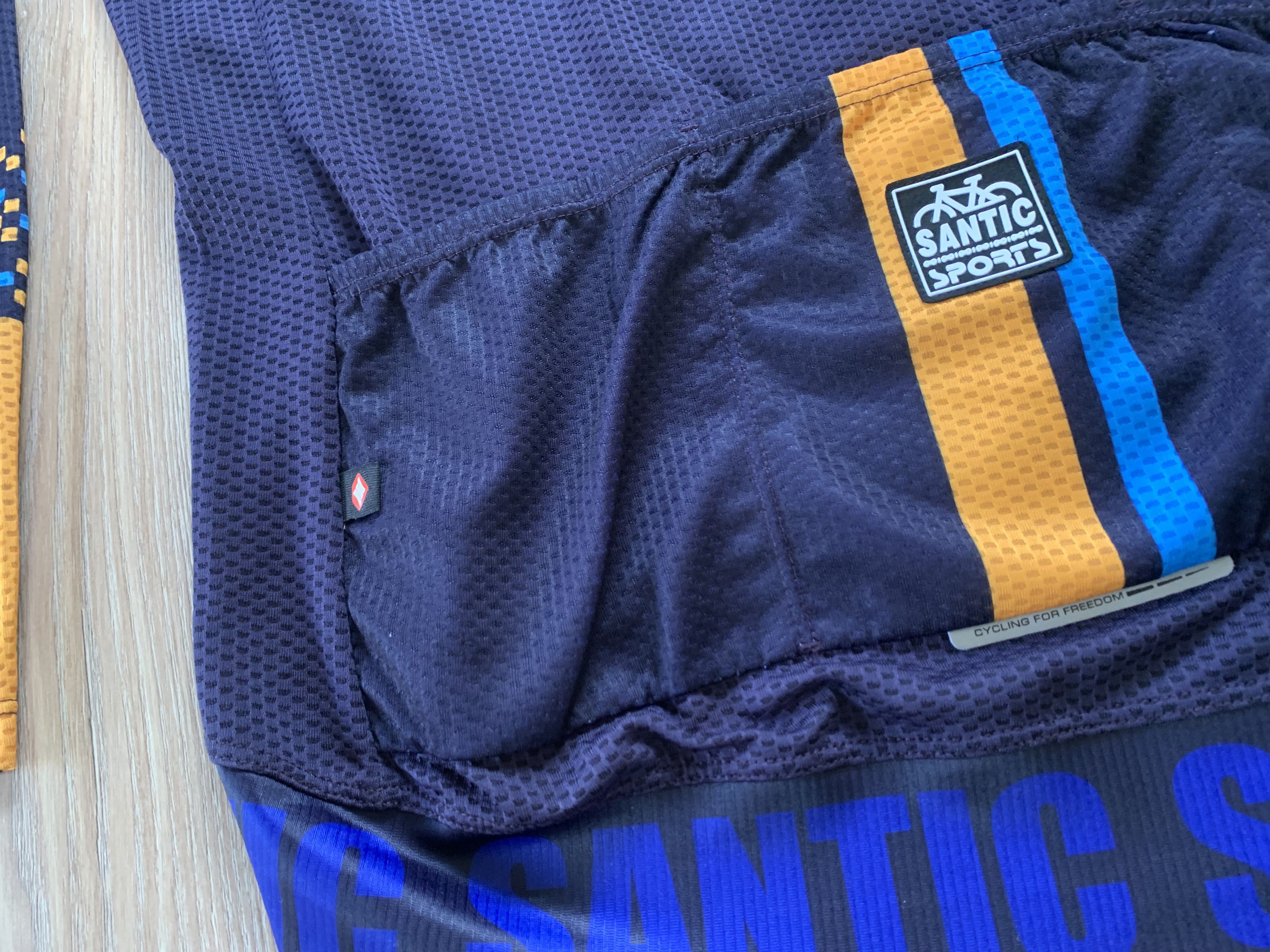 Sports Specialties Santic Long Sleeve Pocket Cycling Jersey Size US XXL / EU 58 / 5 - 6 Thumbnail