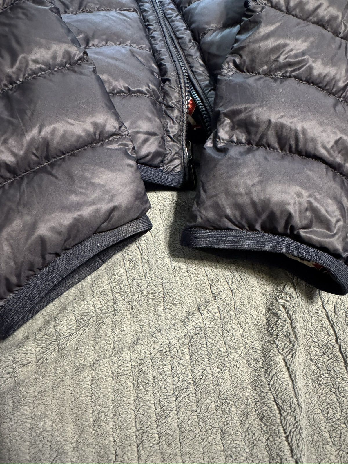 Moncler MONCLER ZOIS GIUBBOTTO Reversible Jacket Navy/White&Red SZ 4 Size US L / EU 52-54 / 3 - 15 Thumbnail