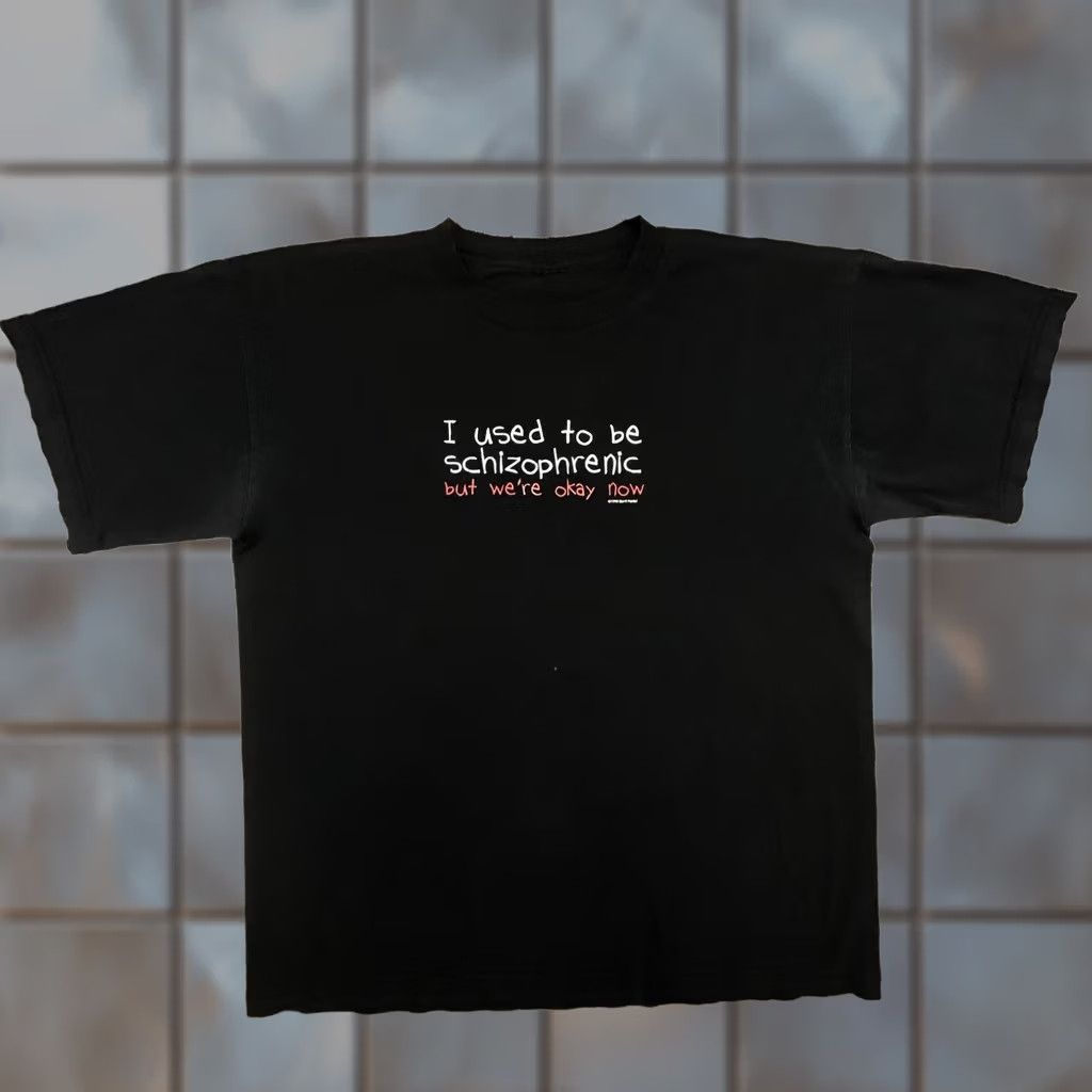 Vintage VINTAGE Don't Panic Shirt Mens XL Black I used to be schizophrenic but we're okay now 1999 Graphic Print Size US XL / EU 56 / 4 - 1 Thumbnail