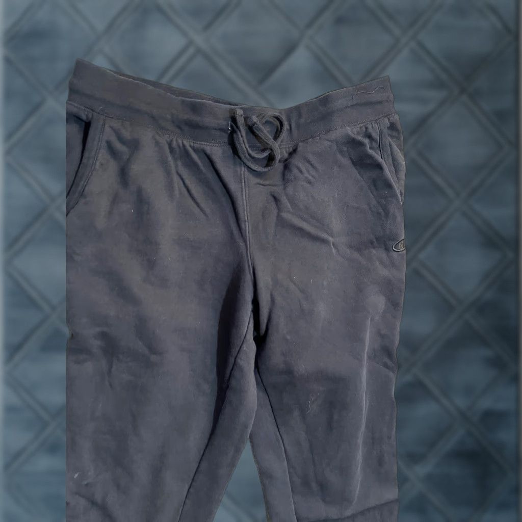 Champion Champion Women Sweatpants Size Medium Black Solid Size 32" / US 10 / IT 46 - 1 Thumbnail