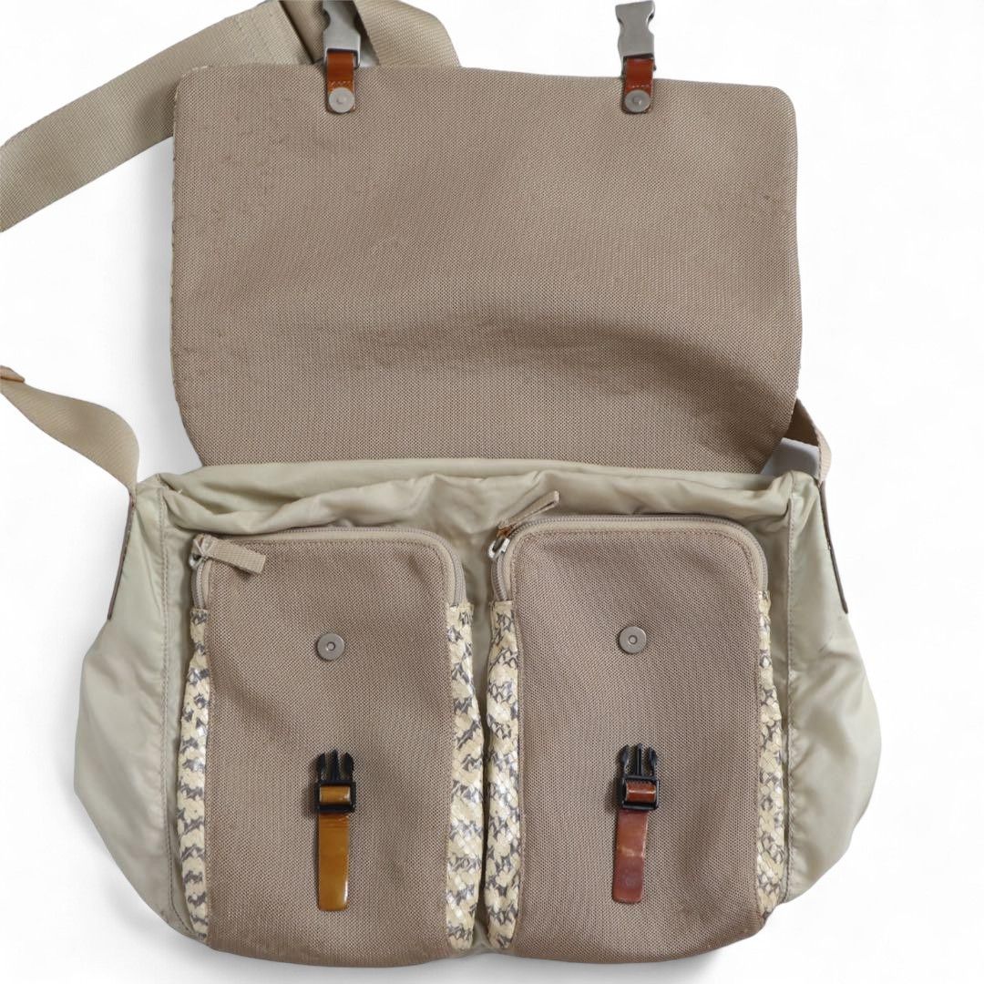 Prada Prada - Shoulder Bag Beige Leather Brown Triangle Logo Plate Size ONE SIZE - 3 Thumbnail