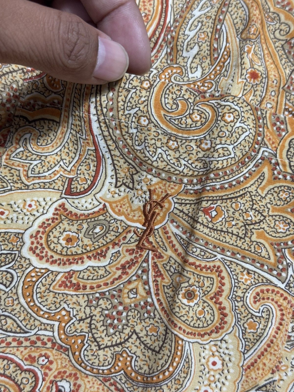 Yves Saint Laurent 💥LAST SALE💥Yves Saint Laurent Paisley Shirt Size US L / EU 52-54 / 3 - 5 Thumbnail