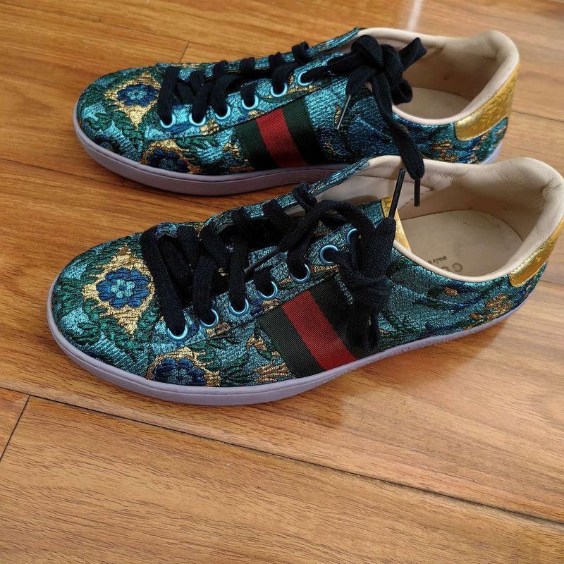 Gucci Gucci Floral Embroidery Casual Sneakers in Dark Green Size US 5.5 / EU 38 - 1 Thumbnail