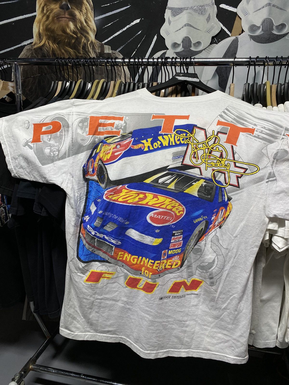 NASCAR Vintage 90’s Hot Wheels Nascar Adult T-Shirt 2XL Size US XXL / EU 58 / 5 - 2 Thumbnail