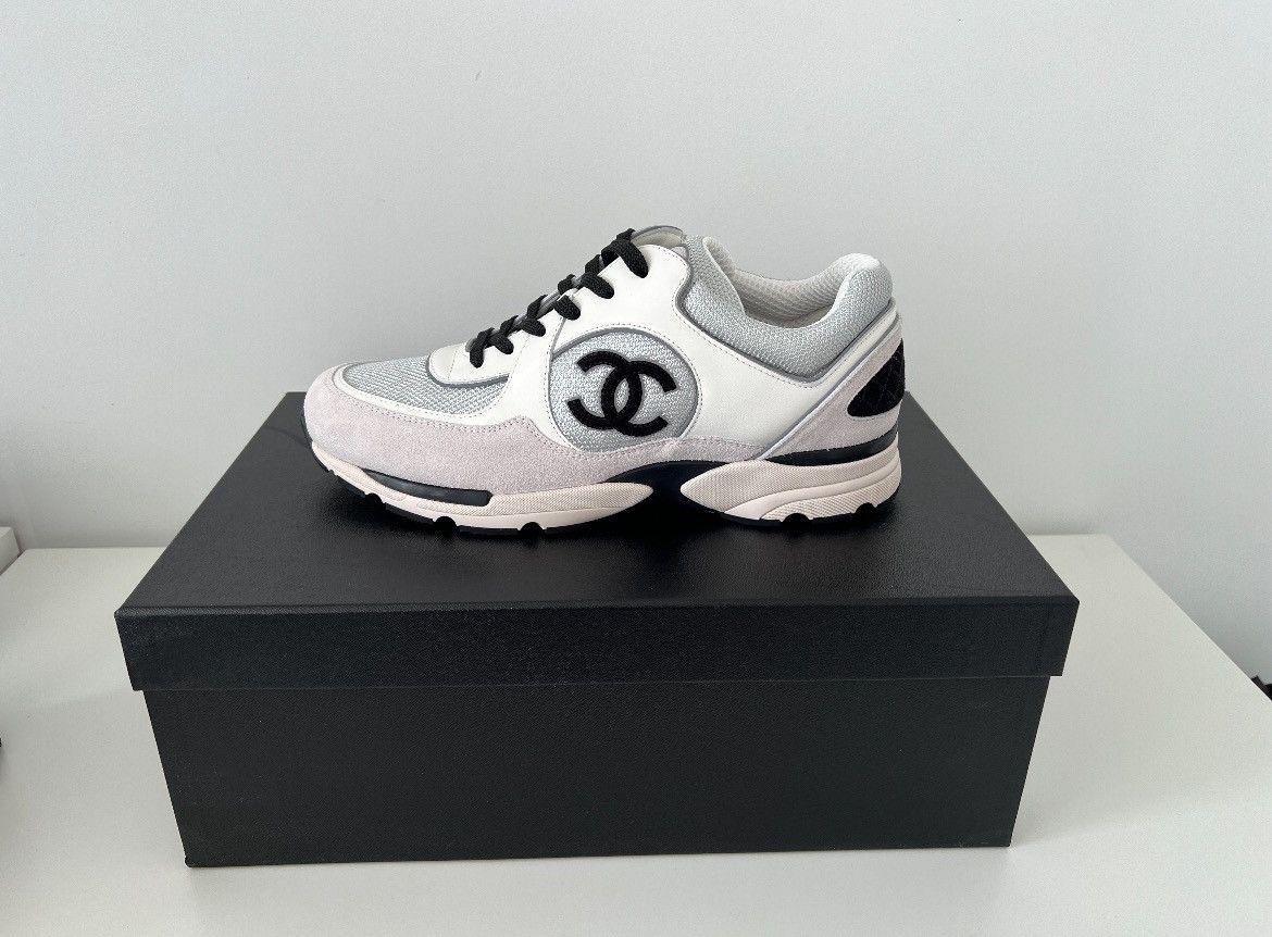 Chanel Chanel Low Top Men Trainer Size US 10 / EU 43 - 2 Thumbnail