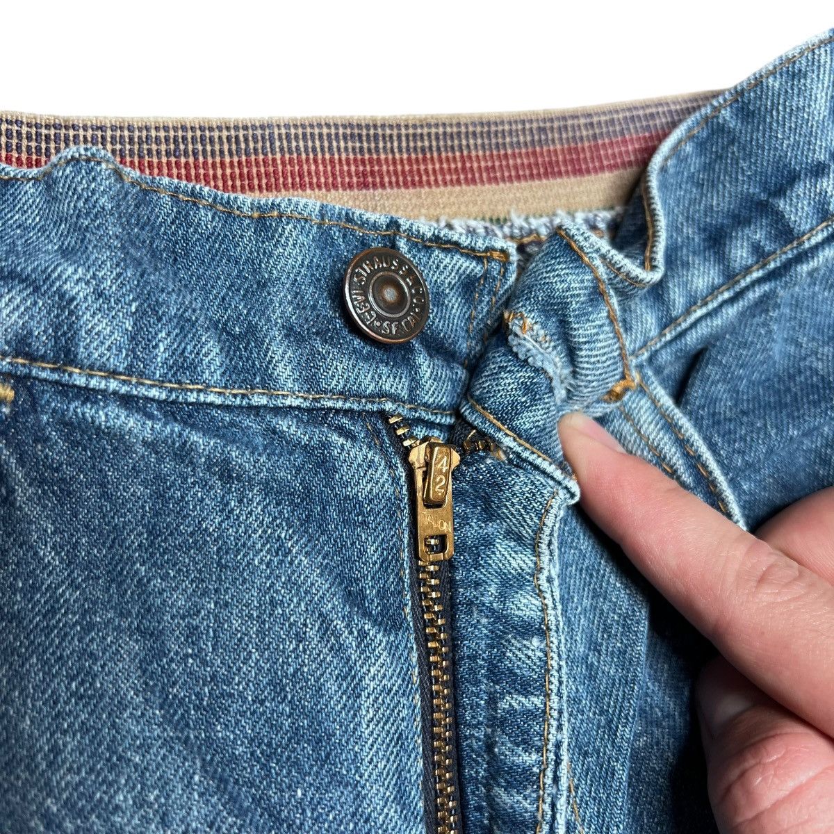 Levi's × Vintage Levis 214 Fresh Produce Orange Tab Flared Bell Bottom Jeans Size 26" / US 2 / IT 38 - 5 Thumbnail