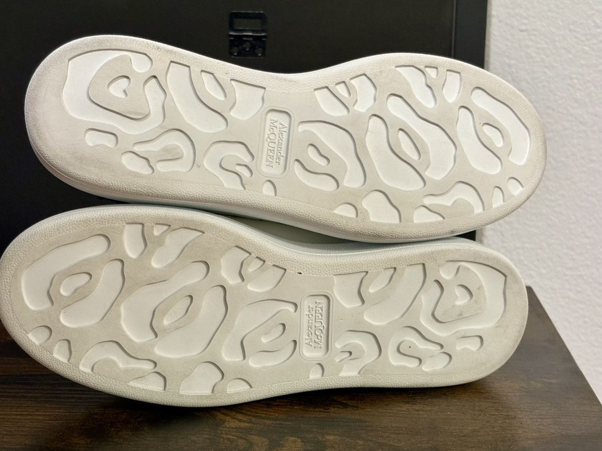 Alexander McQueen Alexander McQueen - Women - Sports shoes with shimmering Size US 8 / IT 38 - 12 Thumbnail