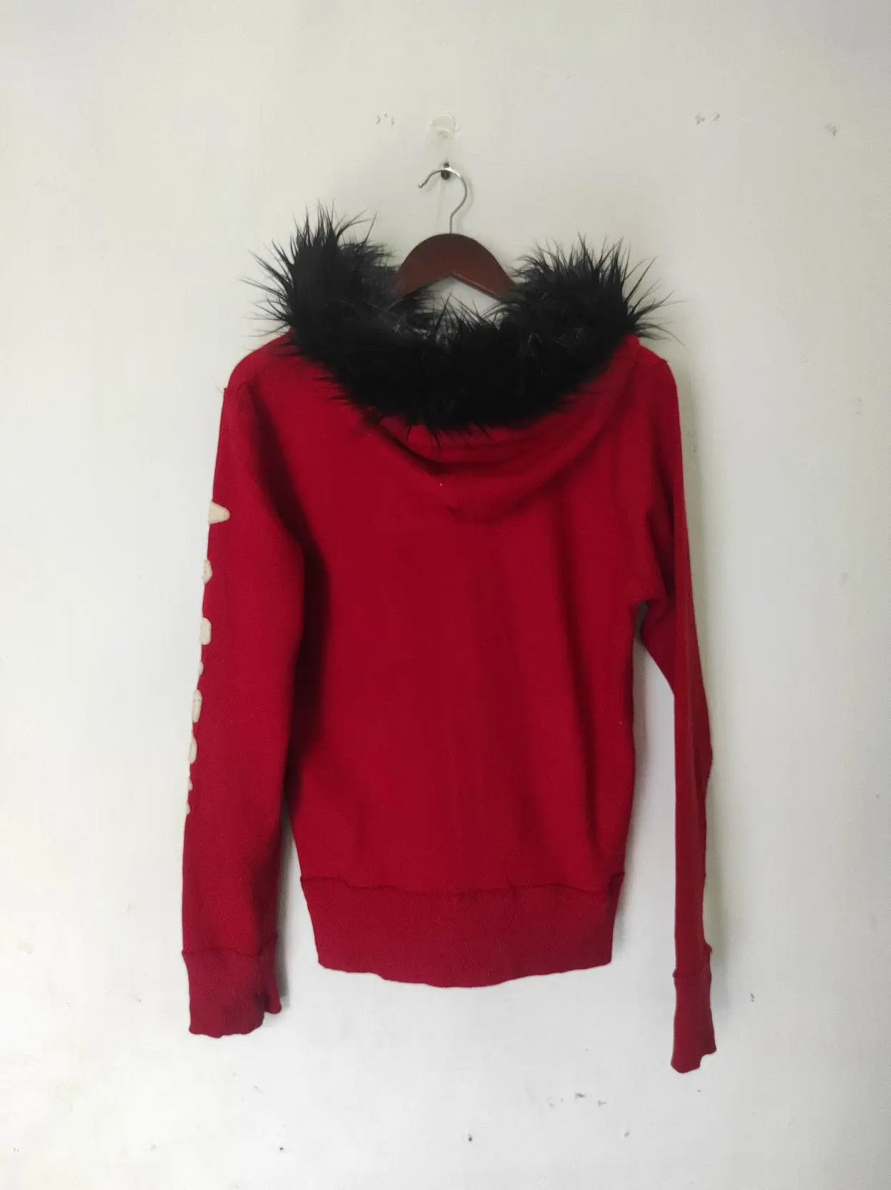Abercrombie & Fitch Abercrombie & Fitch Red zip fur hoodie ifsix LGB style Size US S / EU 44-46 / 1 - 15 Thumbnail