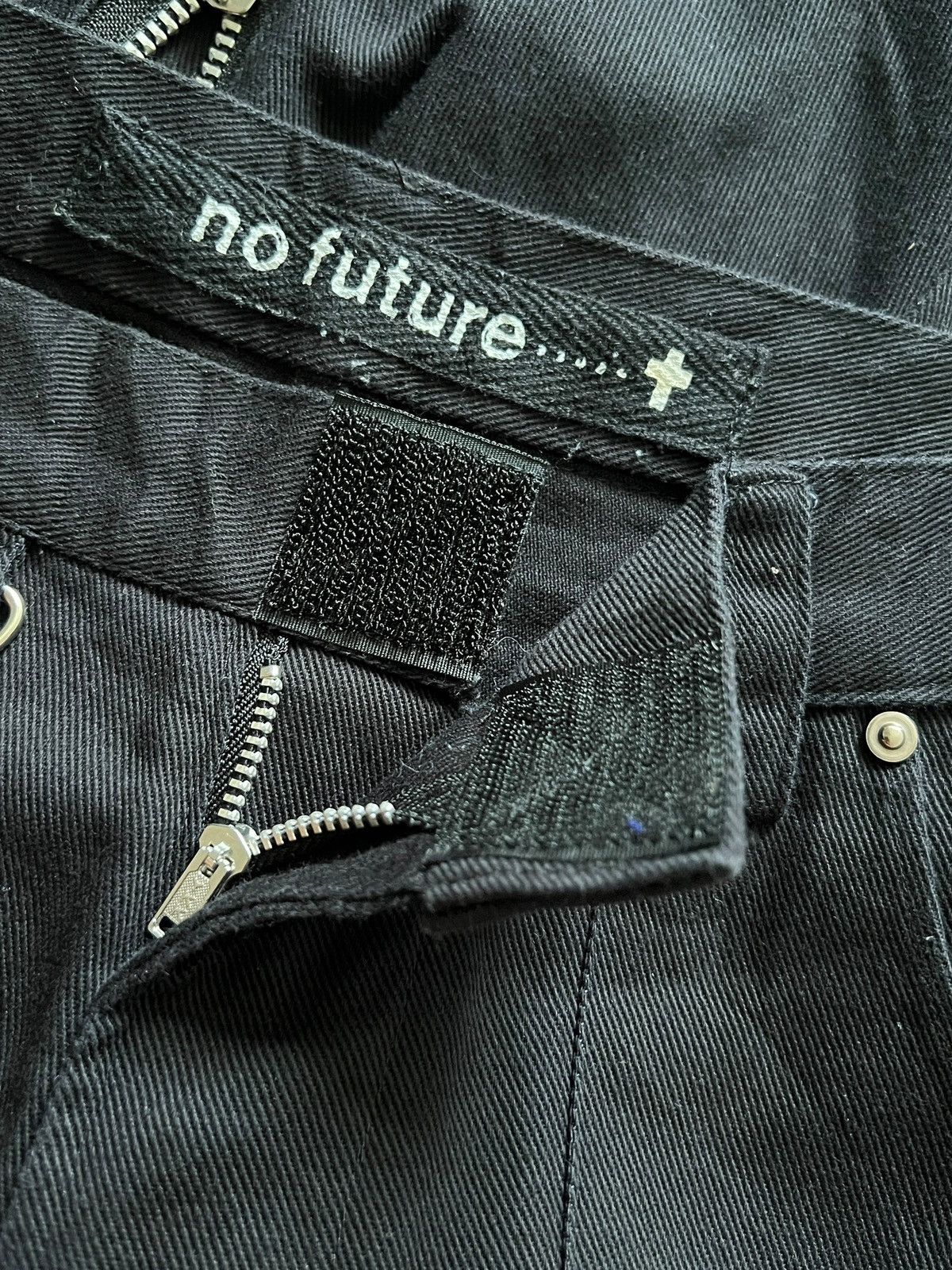 No Future 2000s No Future 🇯🇵 Bondage Short Pants Size US 29 - 10 Thumbnail